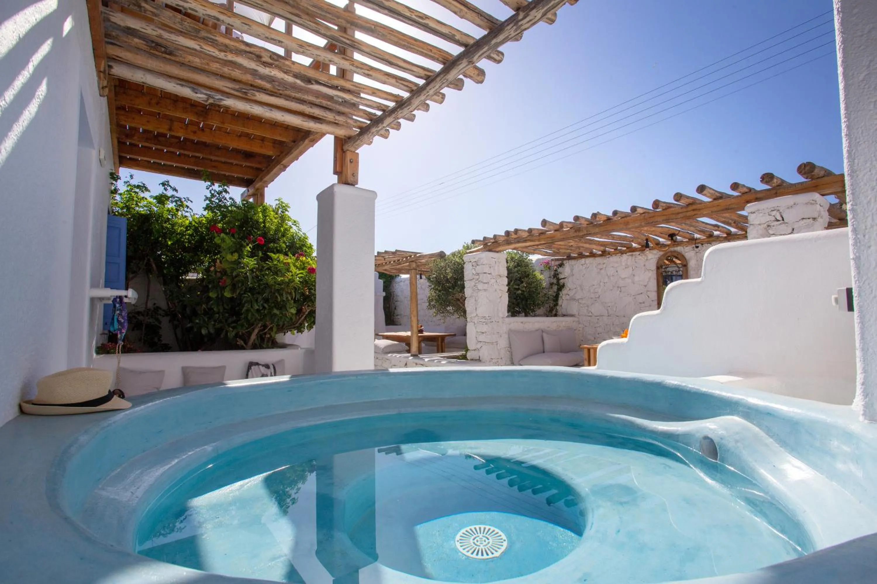 Hot Tub in Apsenti couples only