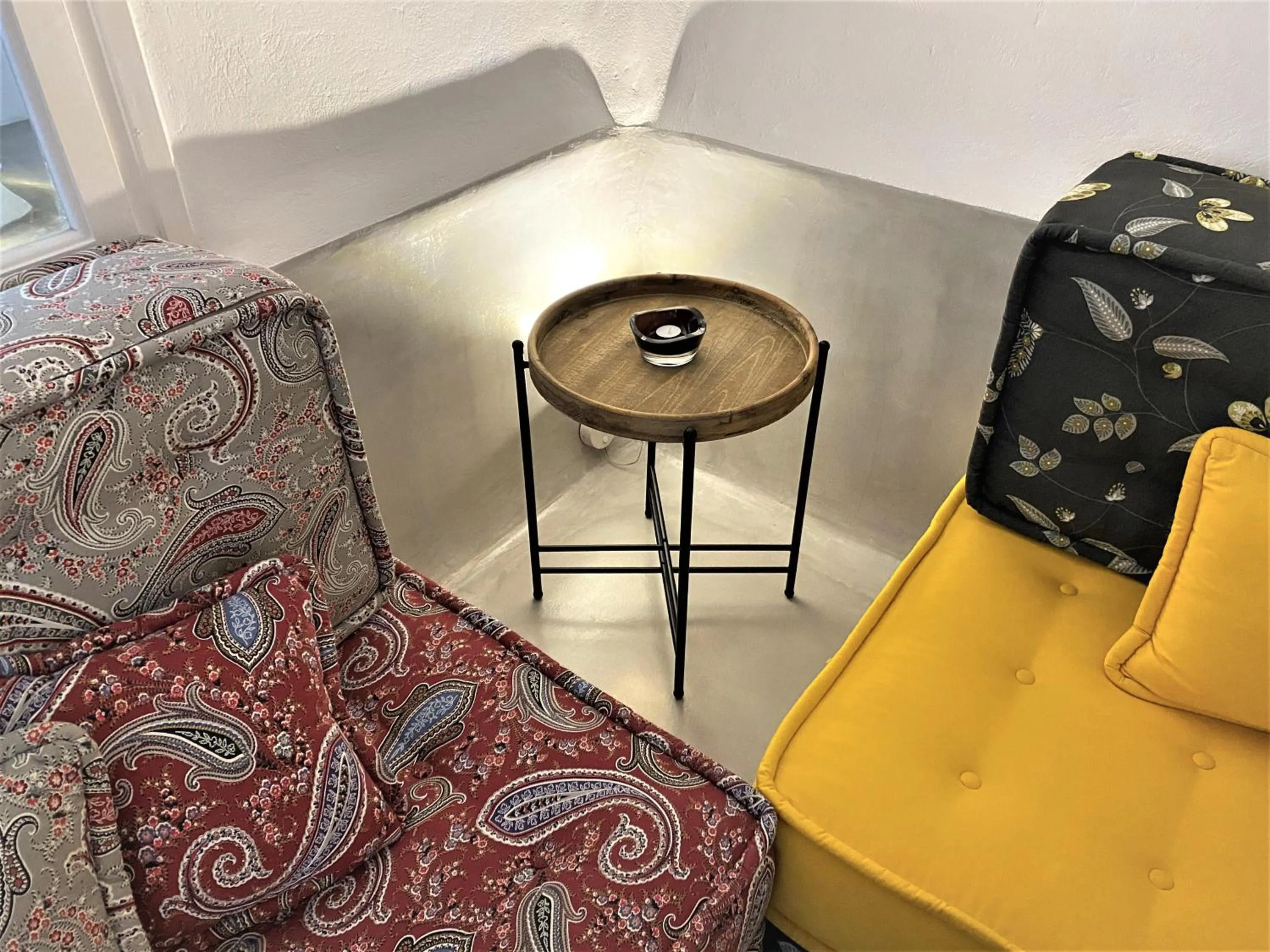 Living room in Apsenti couples only