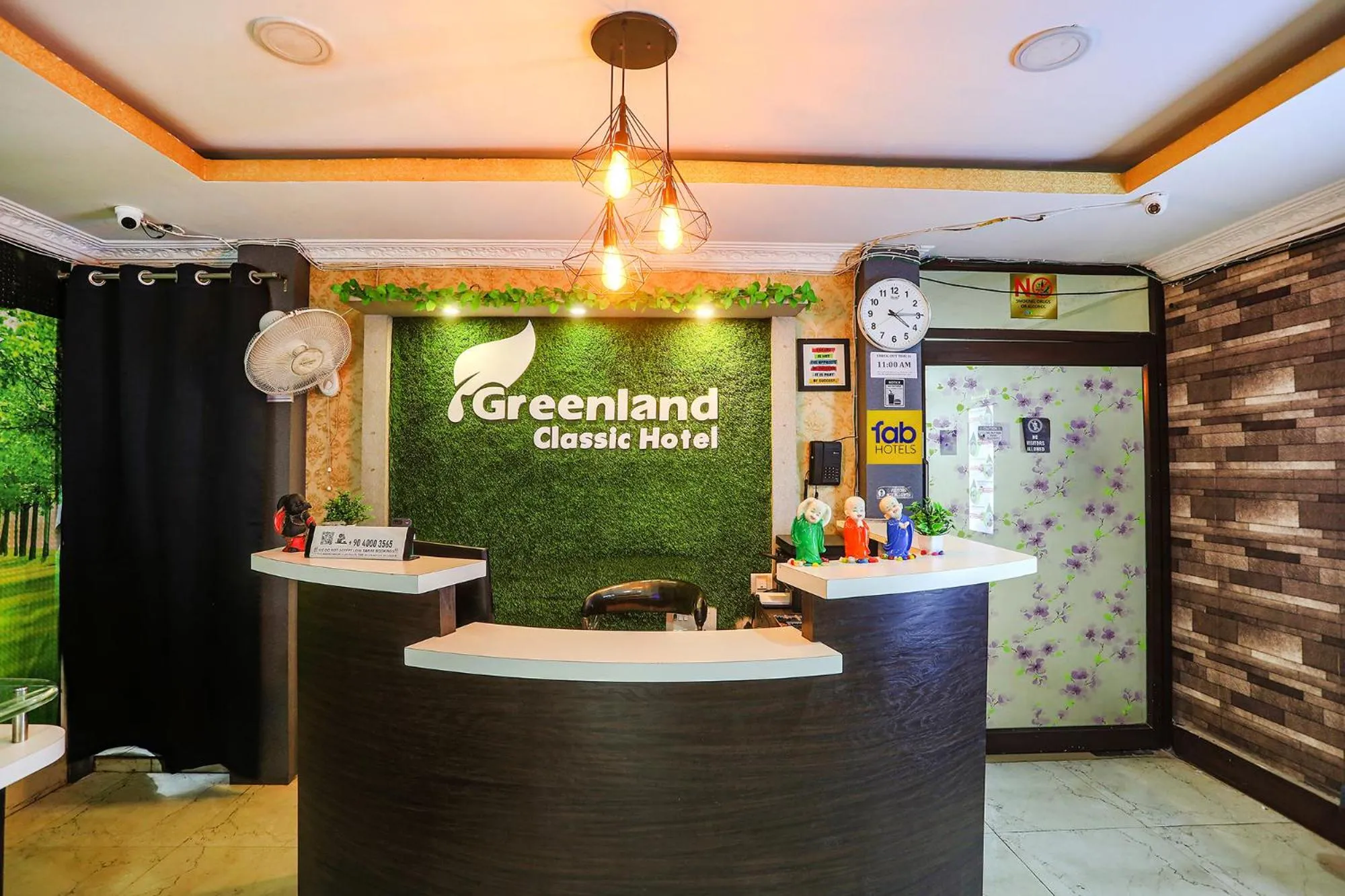Lobby or reception in FabHotel Greenland Classic - Bhubaneswar Airport