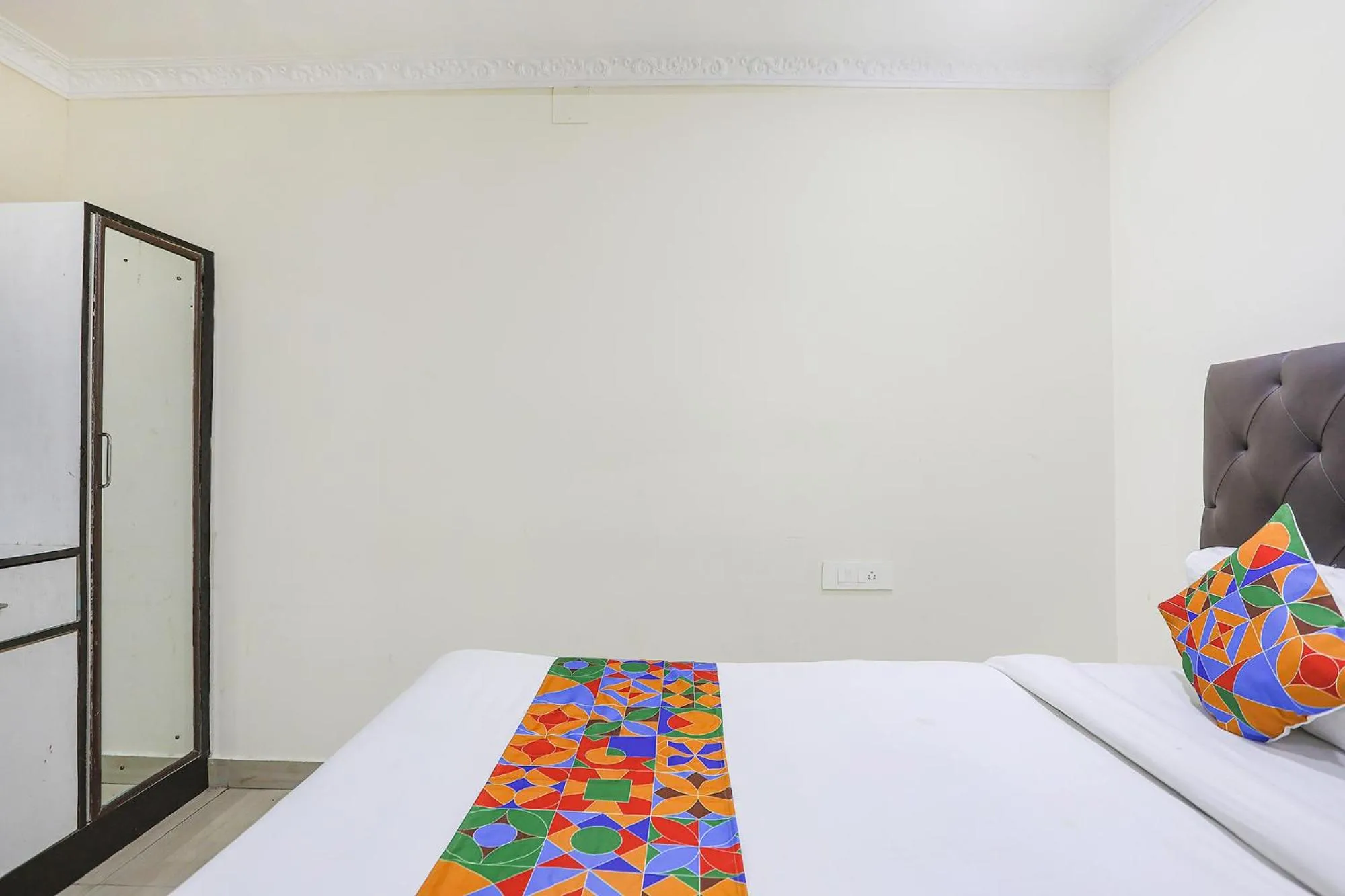 Bed in FabHotel Greenland Classic - Bhubaneswar Airport