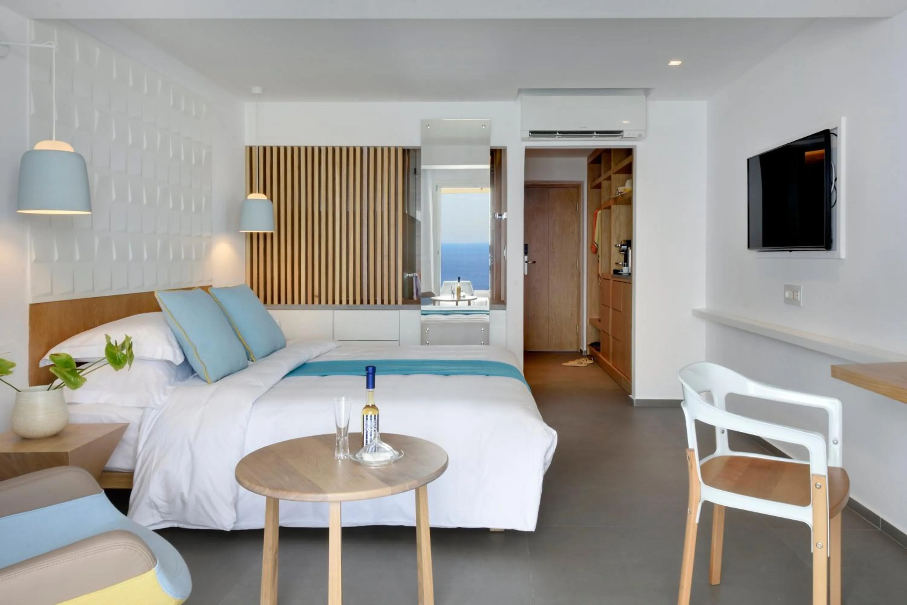 Photo of the whole room in Myconian Korali Relais & Chateaux