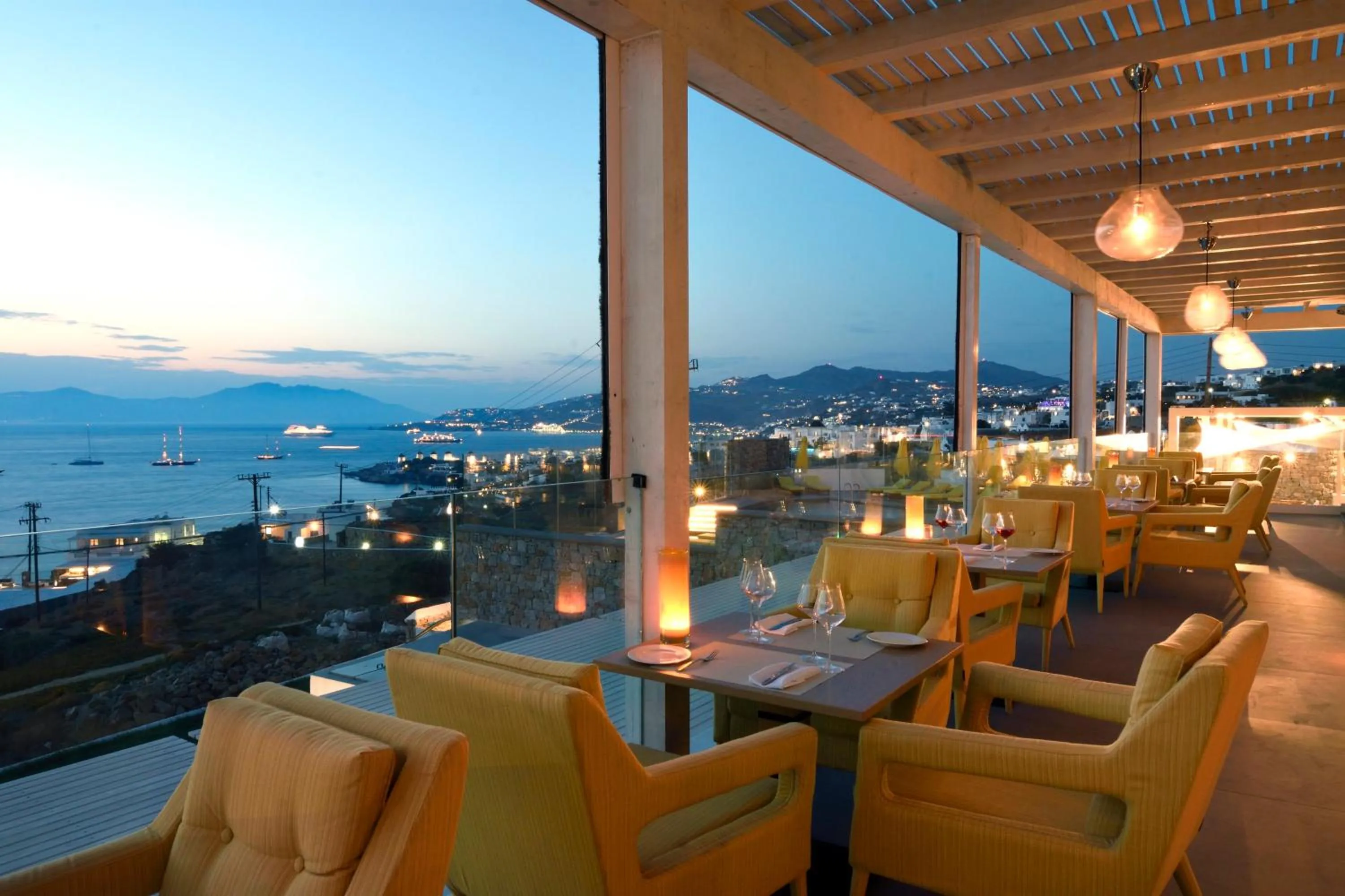 Restaurant/places to eat in Myconian Korali Relais & Chateaux