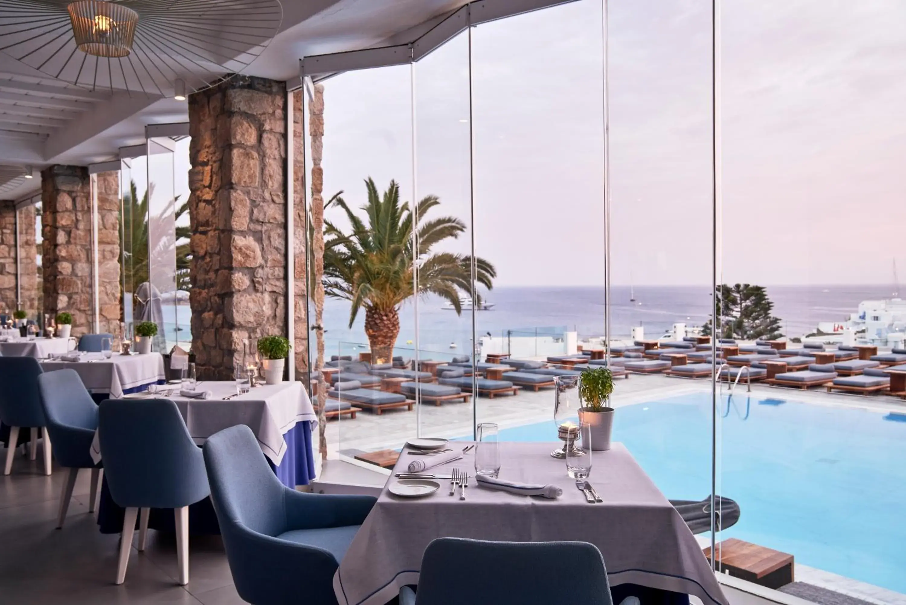 Restaurant/places to eat in Myconian Ambassador Relais & Chateaux Restaurant/places to eat in Myconian Ambassador Relais & Chateaux