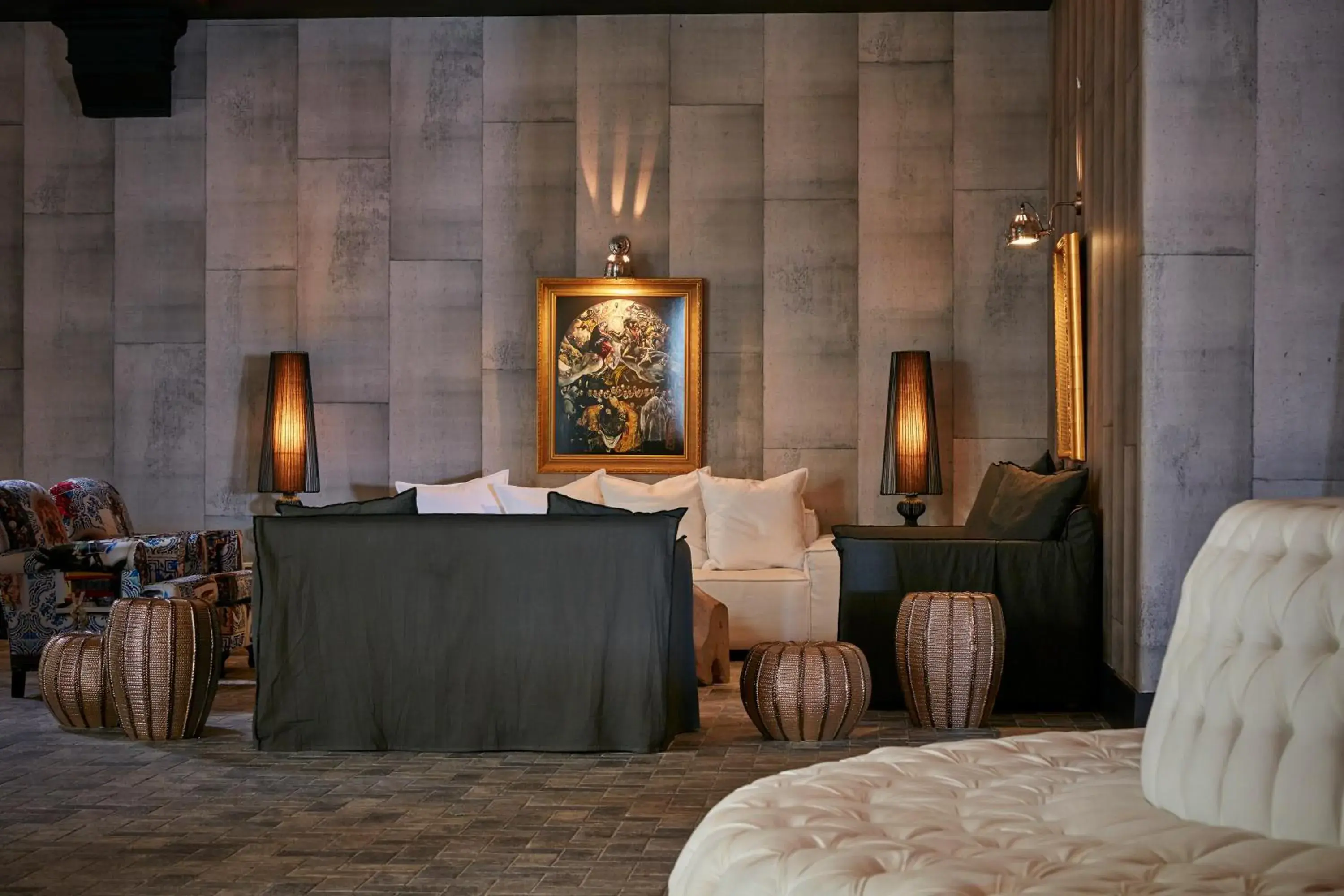 Lounge or bar in Royal Myconian - Leading Hotels of the World Lounge or bar in Royal Myconian - Leading Hotels of the World