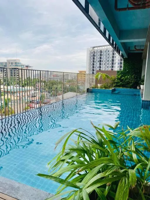 Pool view in Your Home Near The City Life