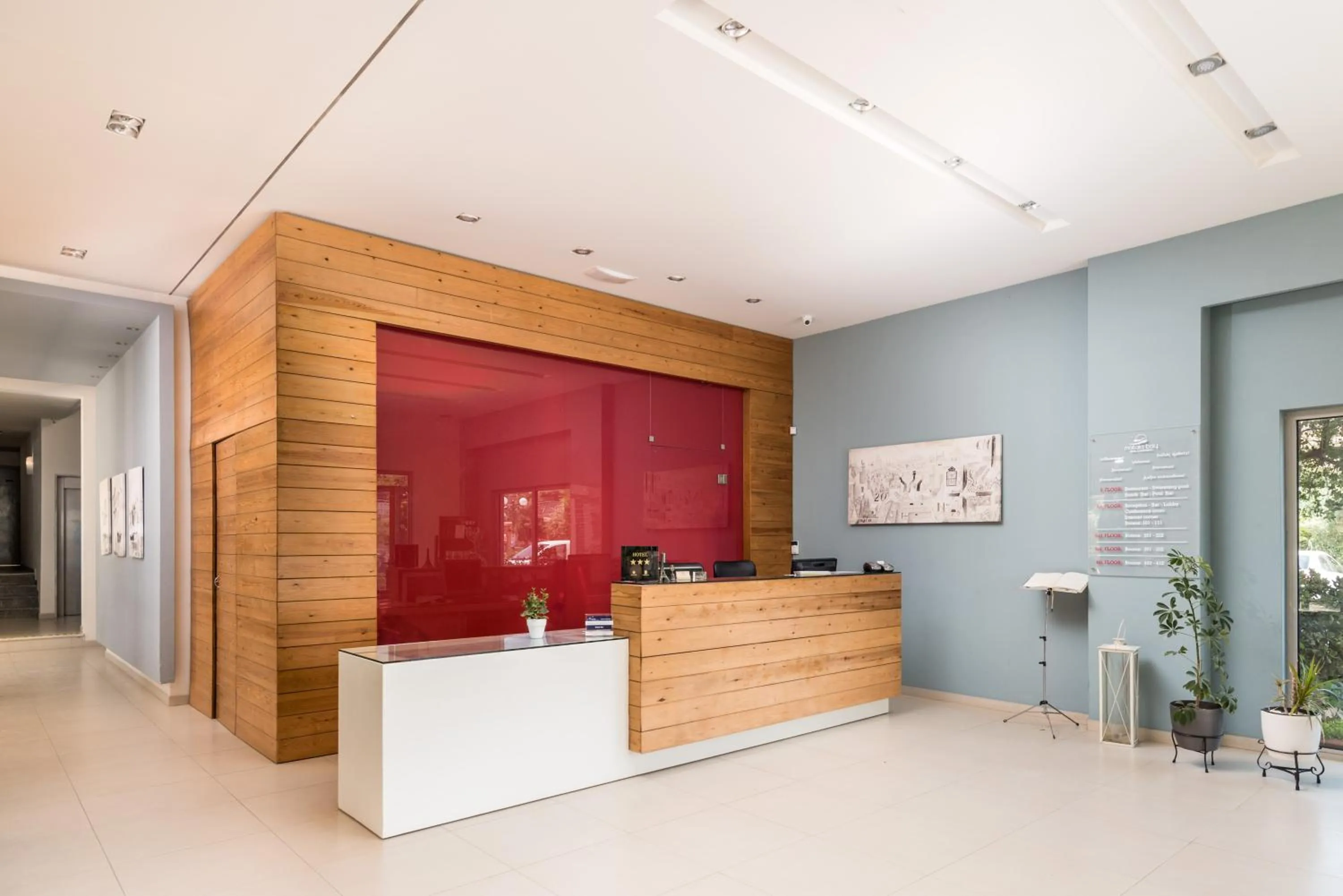 Facade/entrance in Matala Bay Hotel