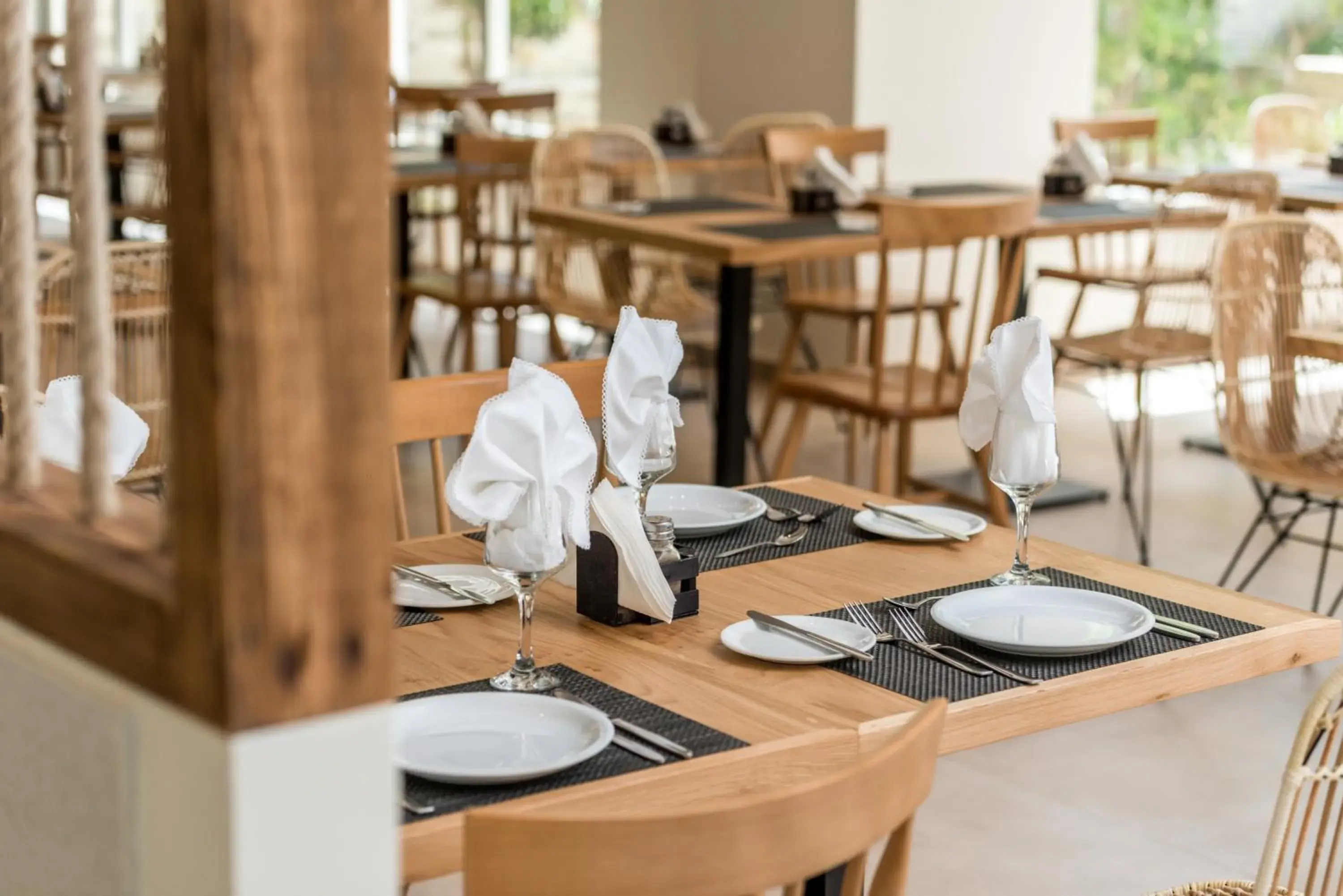 Restaurant/places to eat in Matala Bay Hotel Restaurant/places to eat in Matala Bay Hotel