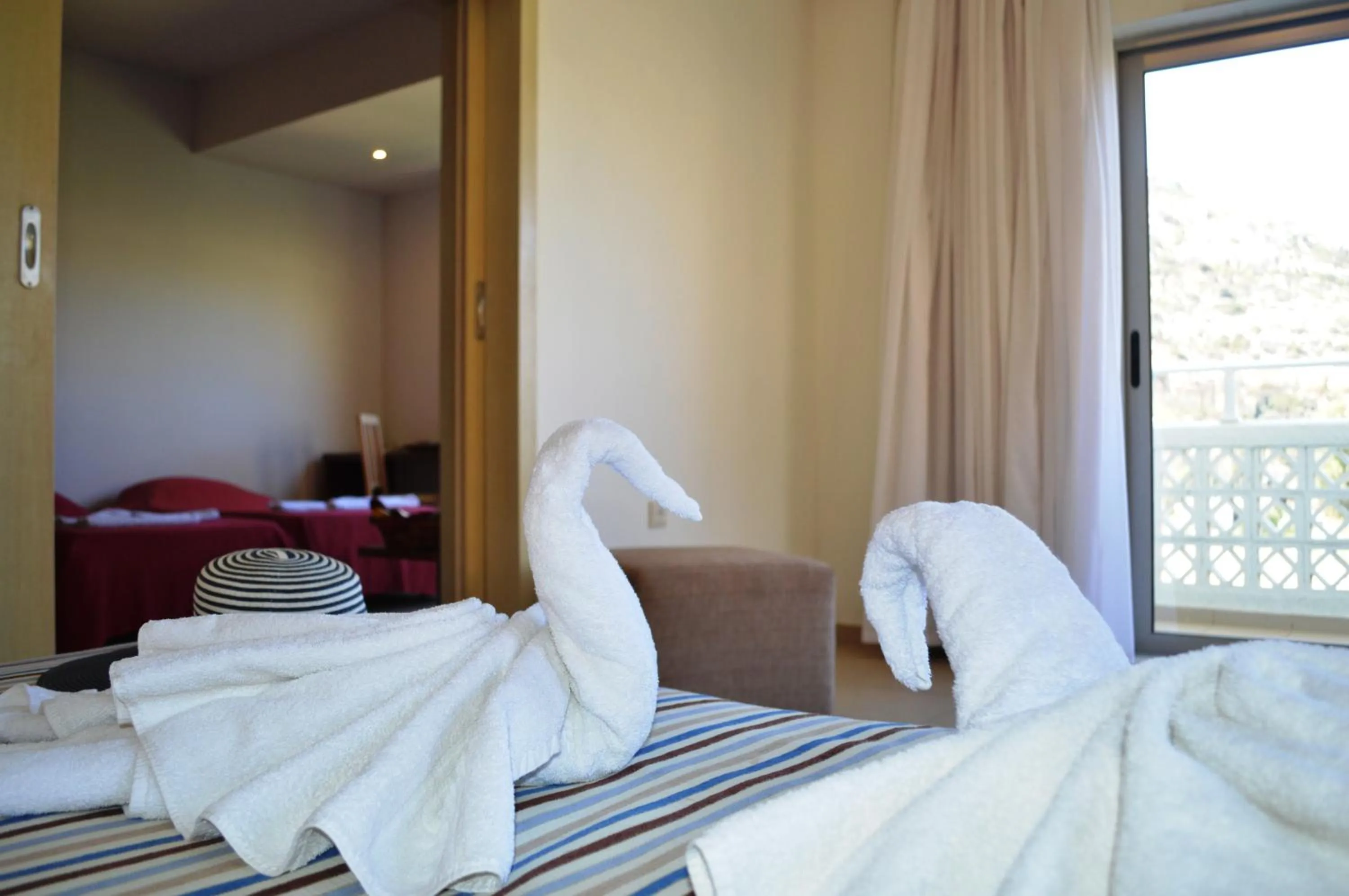 Bed in Matala Bay Hotel