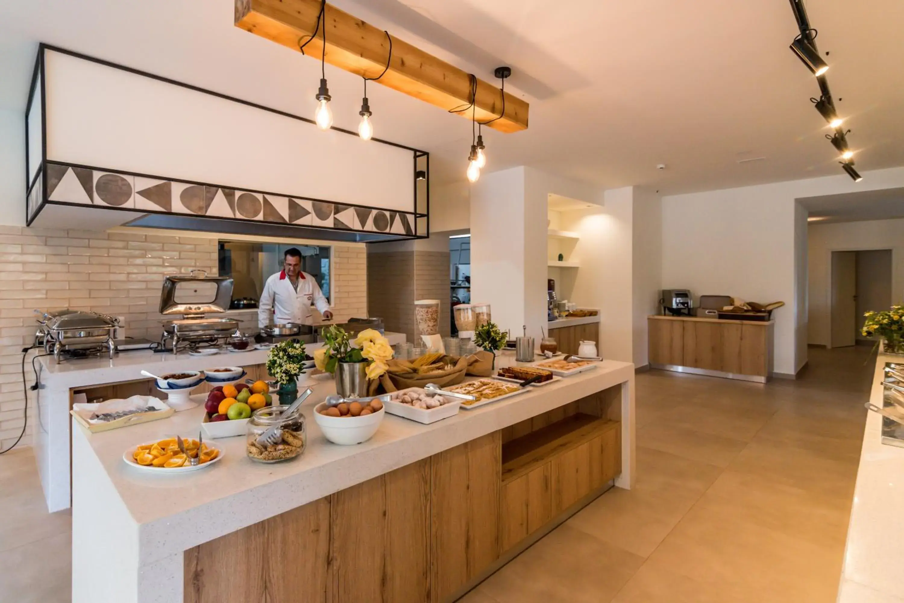 Restaurant/places to eat in Matala Bay Hotel Restaurant/places to eat in Matala Bay Hotel