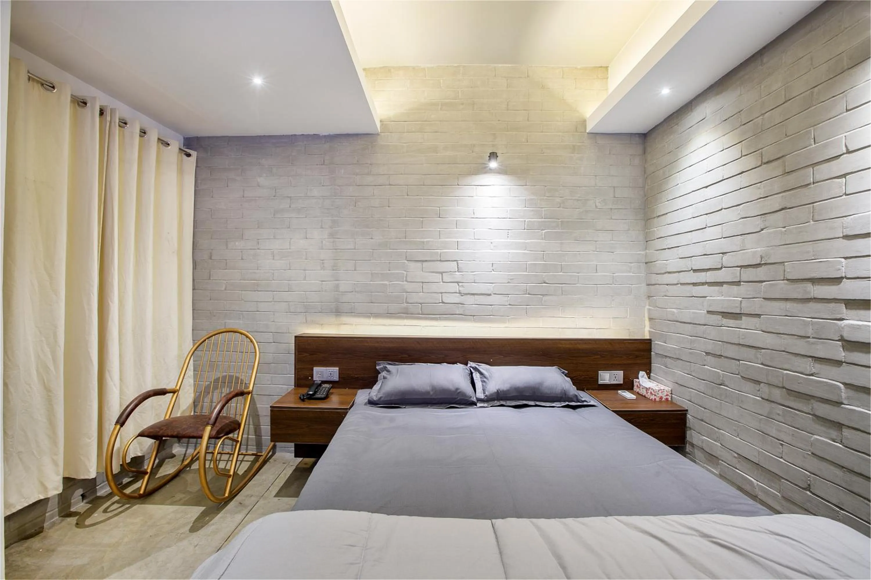 Photo of the whole room, Bed in Rahma’s B&B