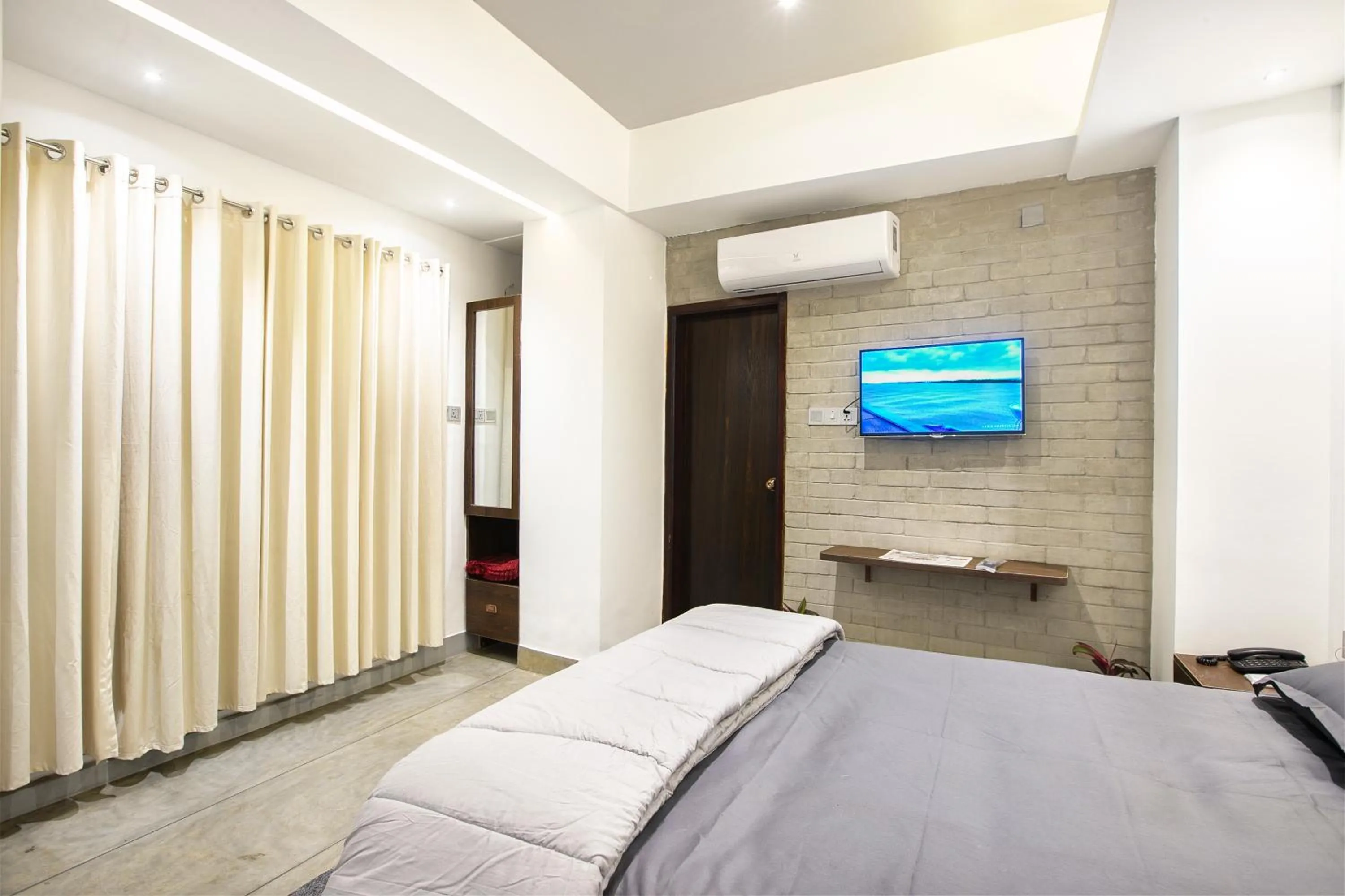 TV and multimedia, Bed in Rahma’s B&B