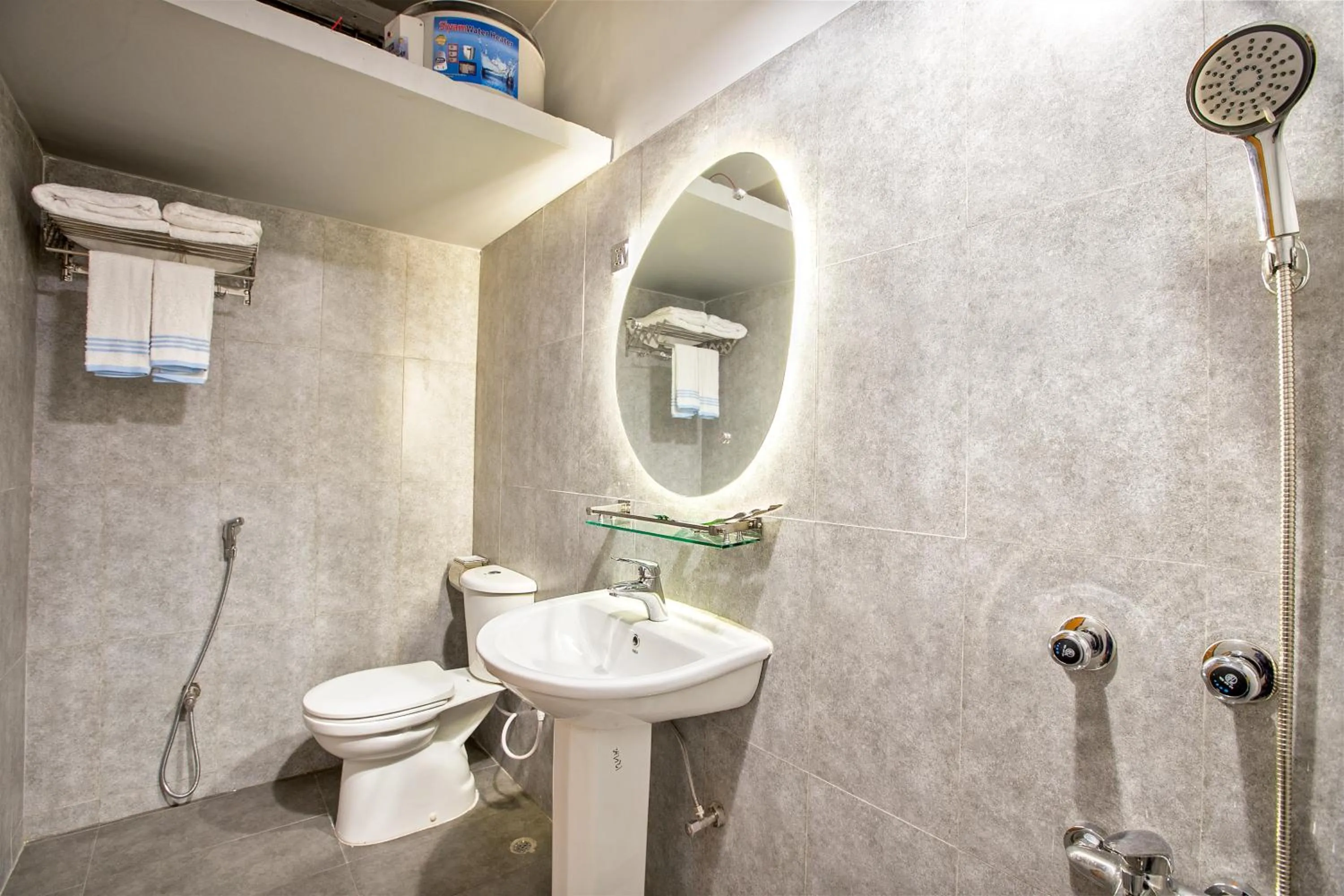 Shower in Rahma’s B&B