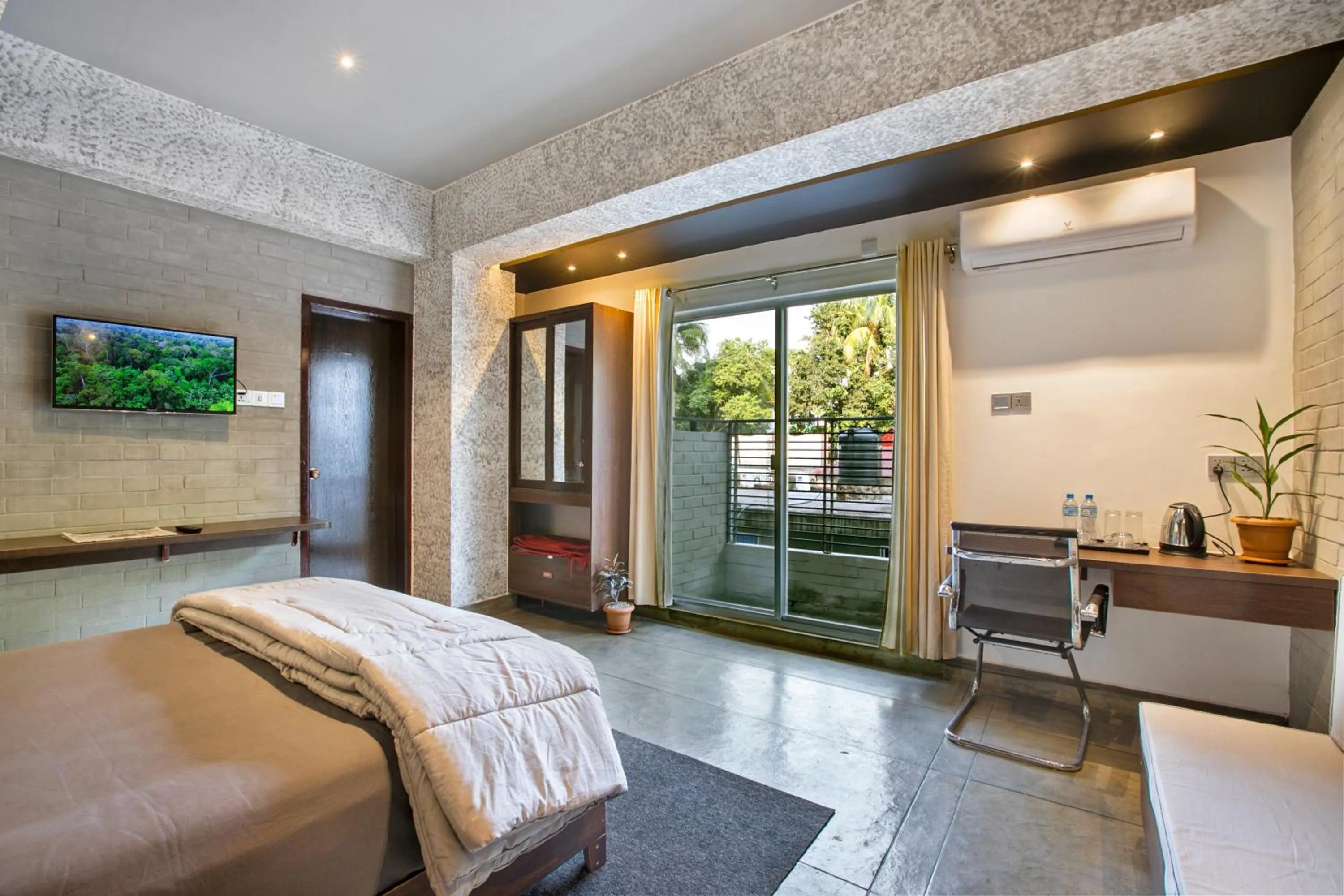 TV and multimedia, Bed in Rahma’s B&B