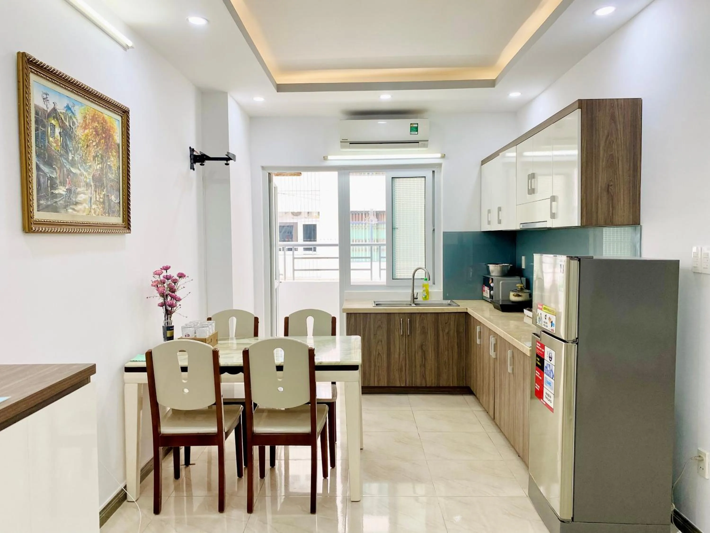 Kitchen or kitchenette in Ocean Dream Apartment Nha Trang