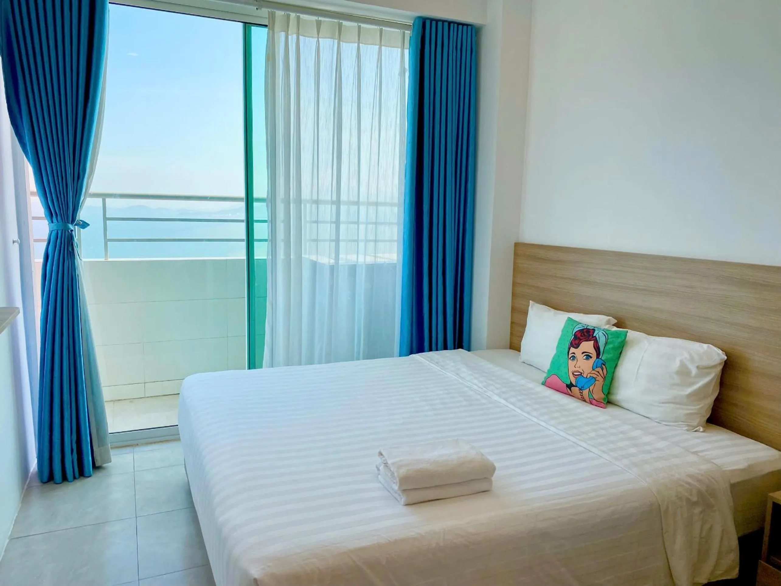 Bedroom, Bed in Ocean Dream Apartment Nha Trang