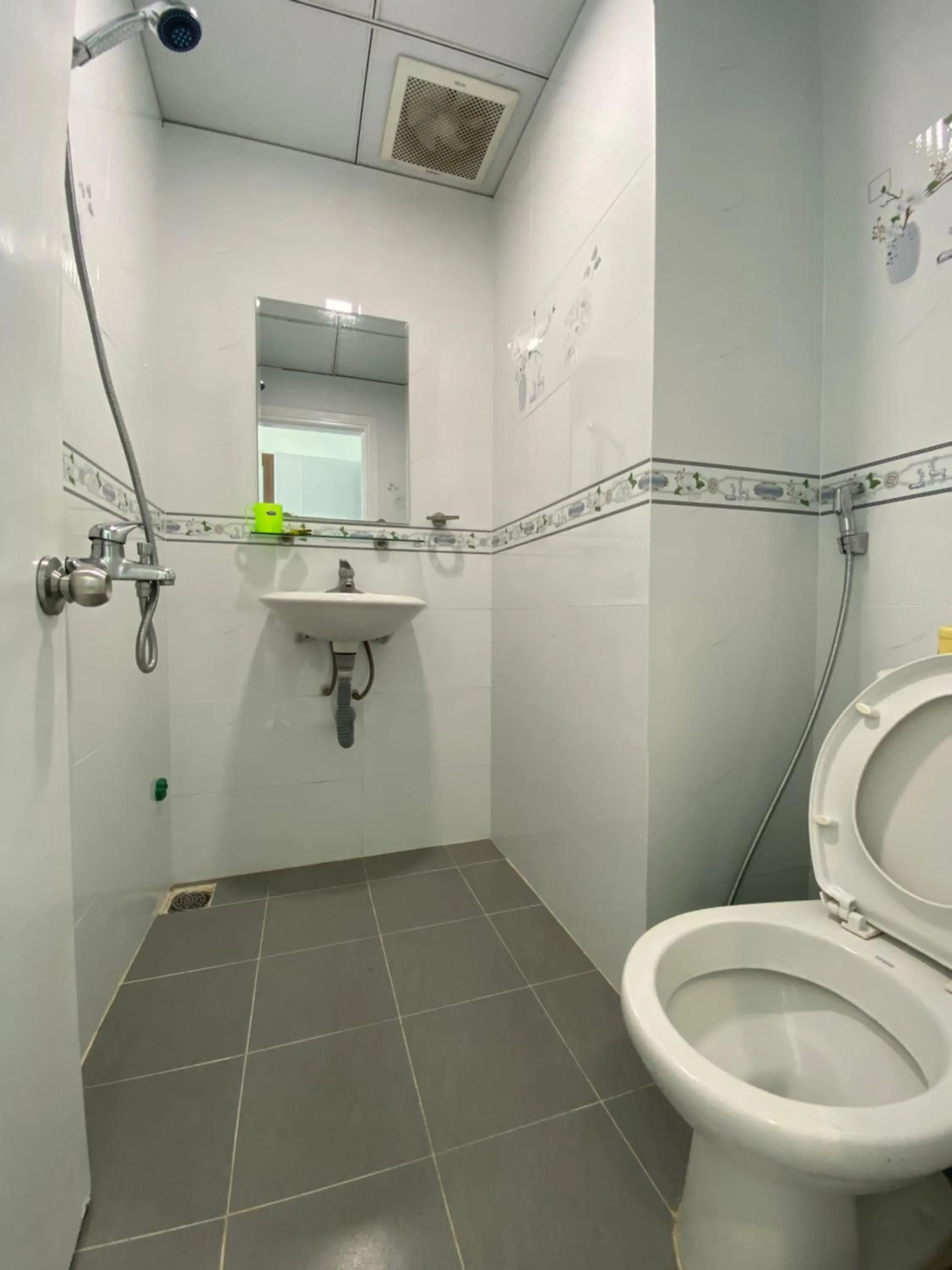 Shower in Ocean Dream Apartment Nha Trang