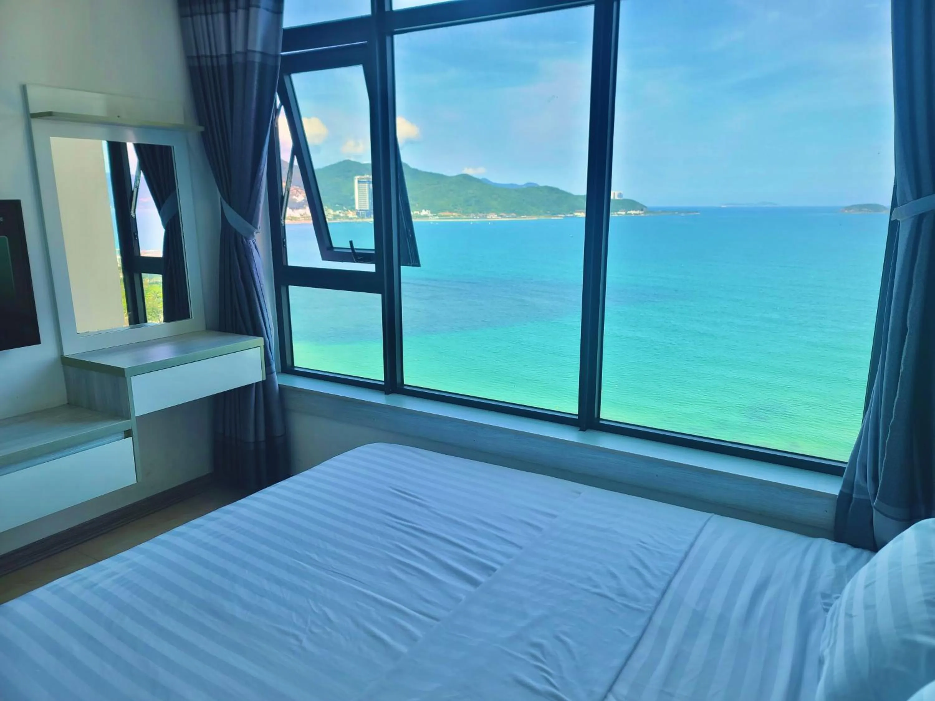 Bed in Ocean Dream Apartment Nha Trang