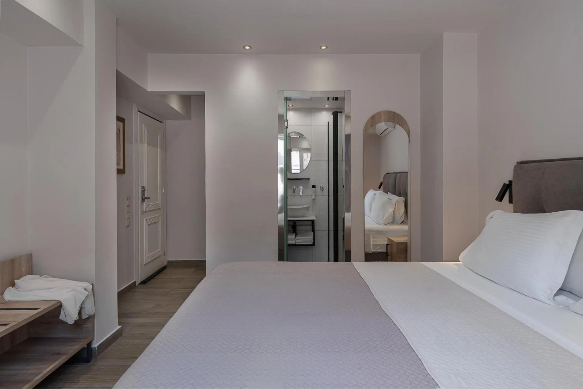 Bed in Piraeus City Hotel