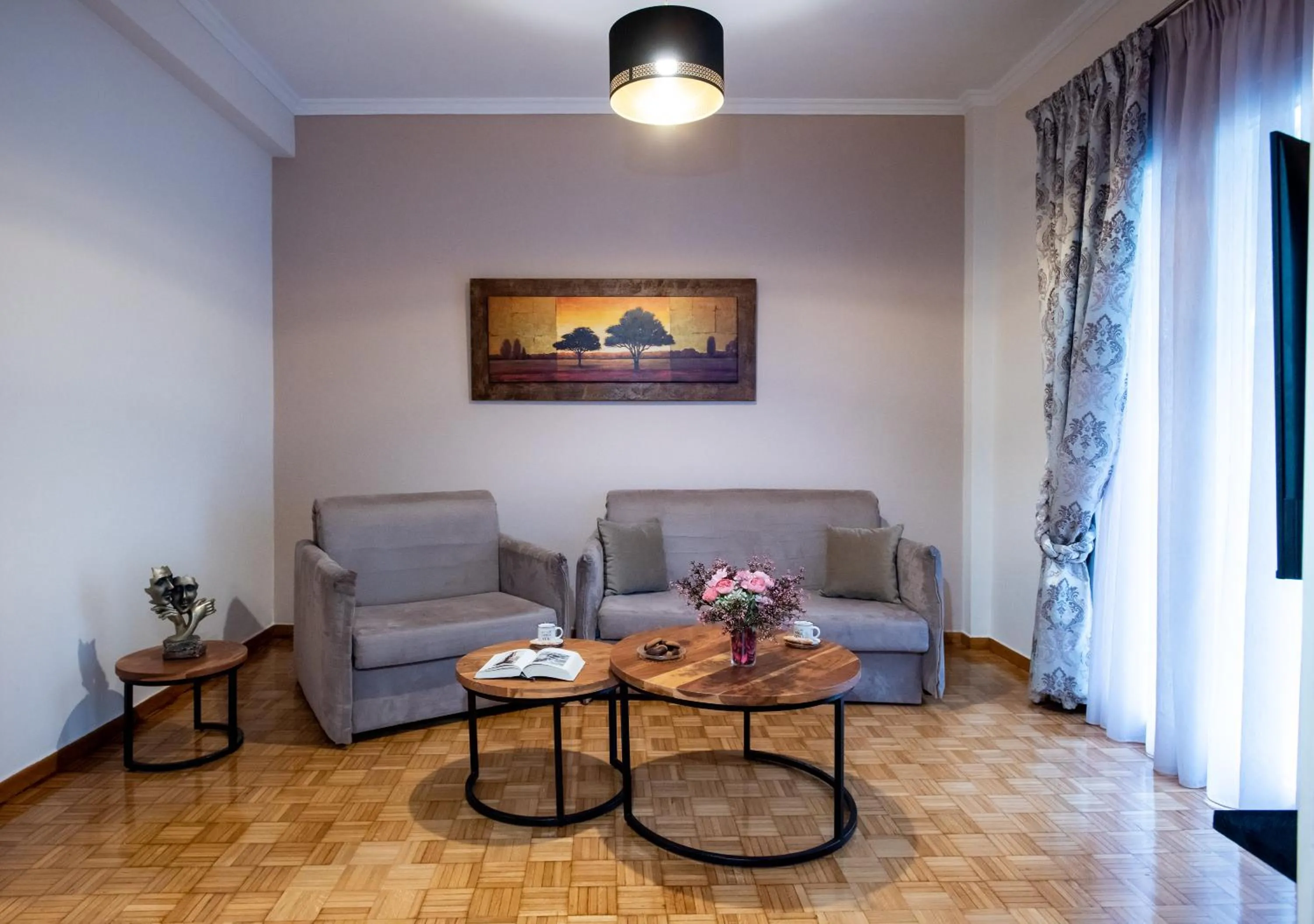 Living room in Blue Ark Gate to History