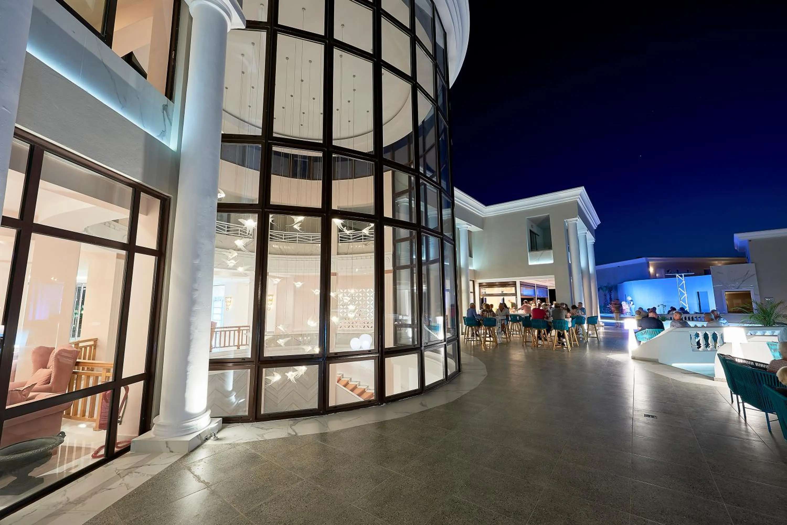 Facade/entrance in Mythos Palace Resort & Spa