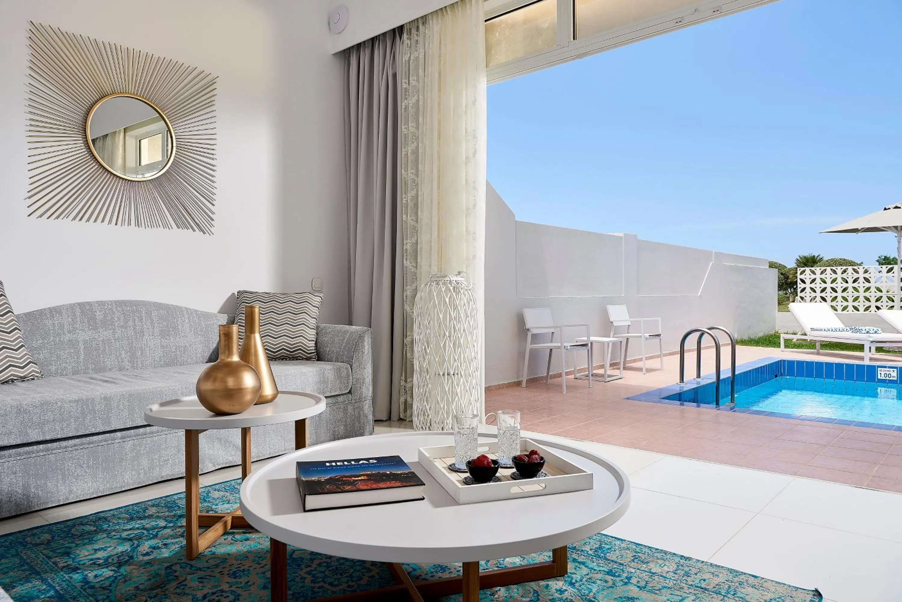 Seating area in Mythos Palace Resort & Spa