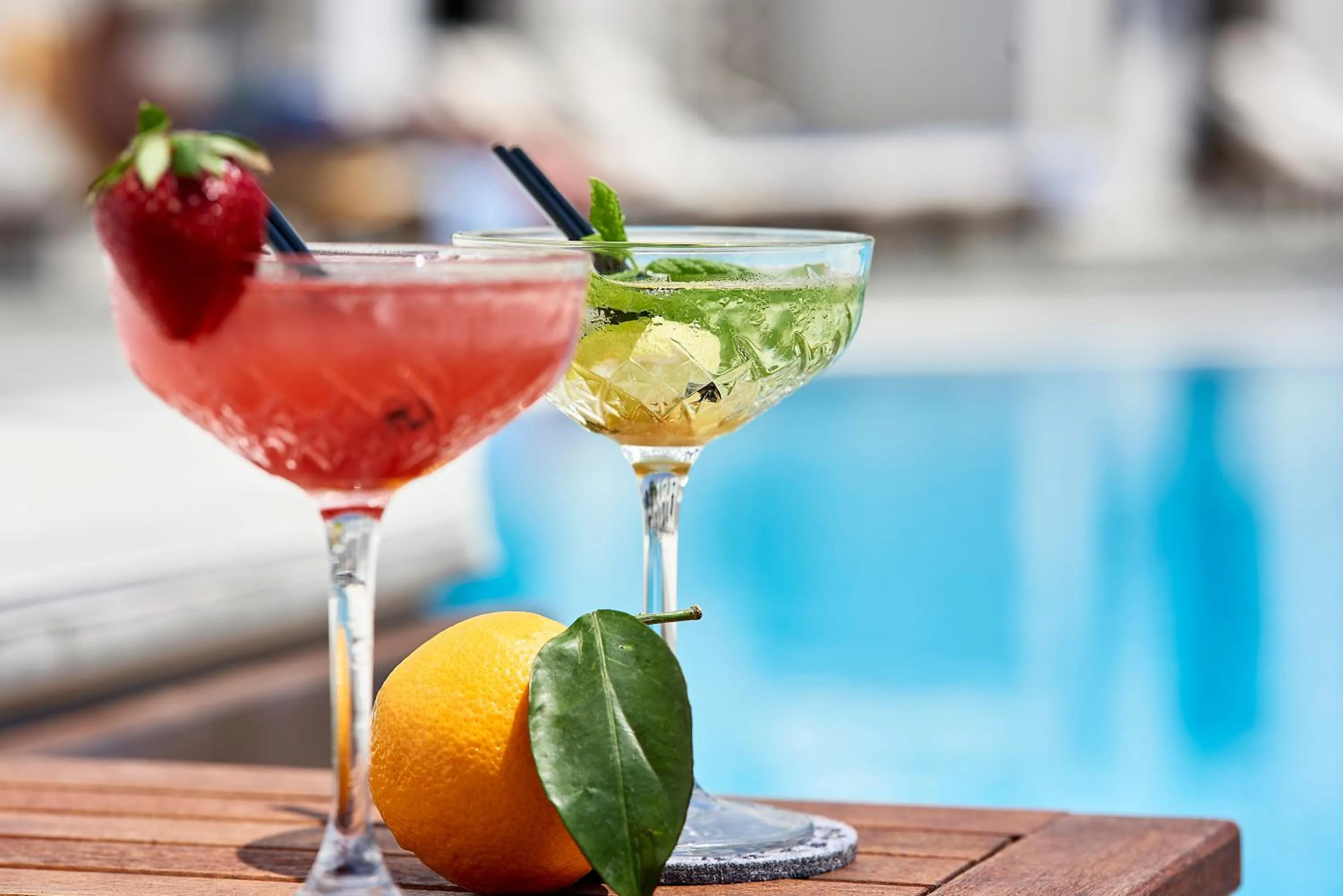 Alcoholic drinks in Mythos Palace Resort & Spa