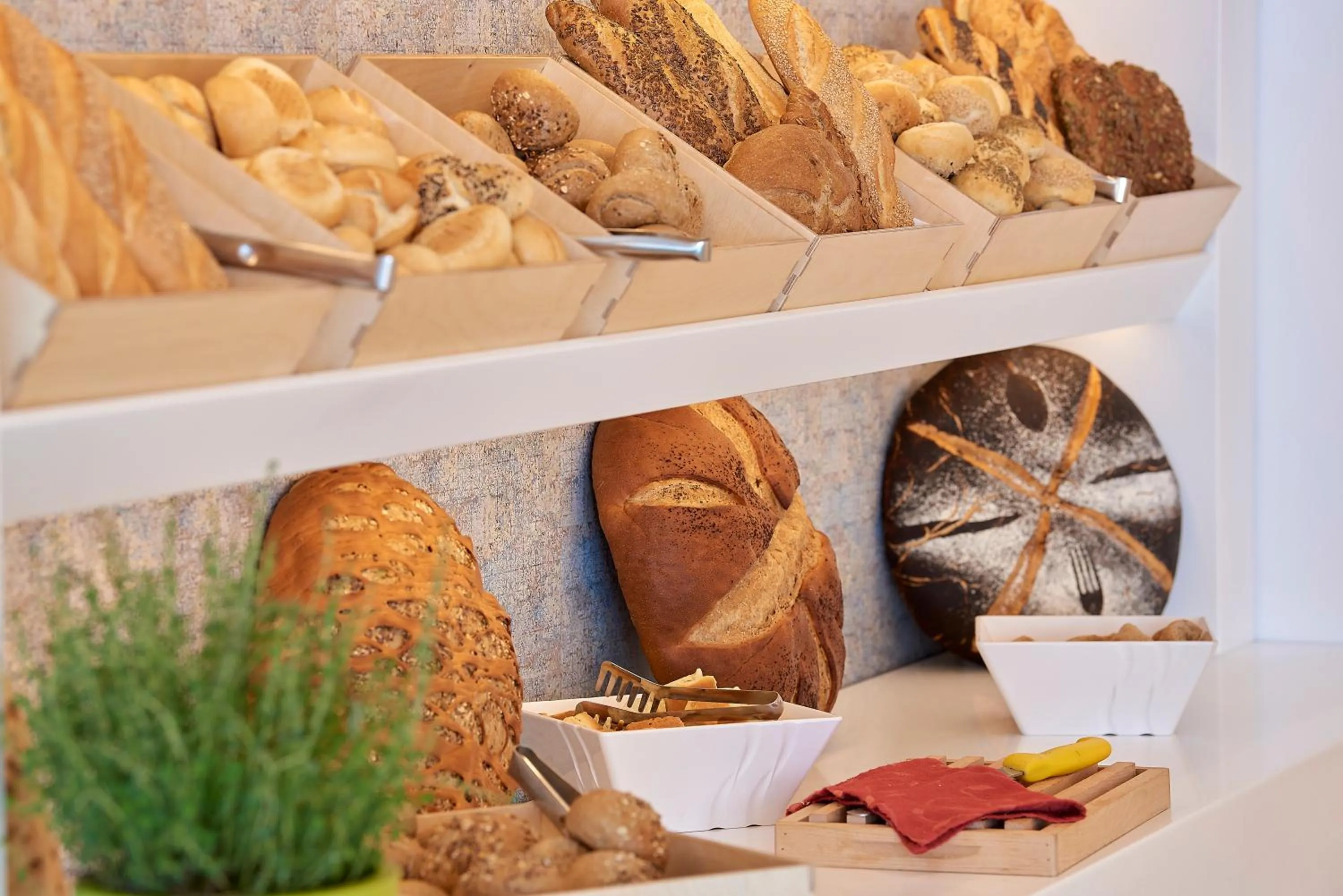 Restaurant/places to eat in Mythos Palace Resort & Spa