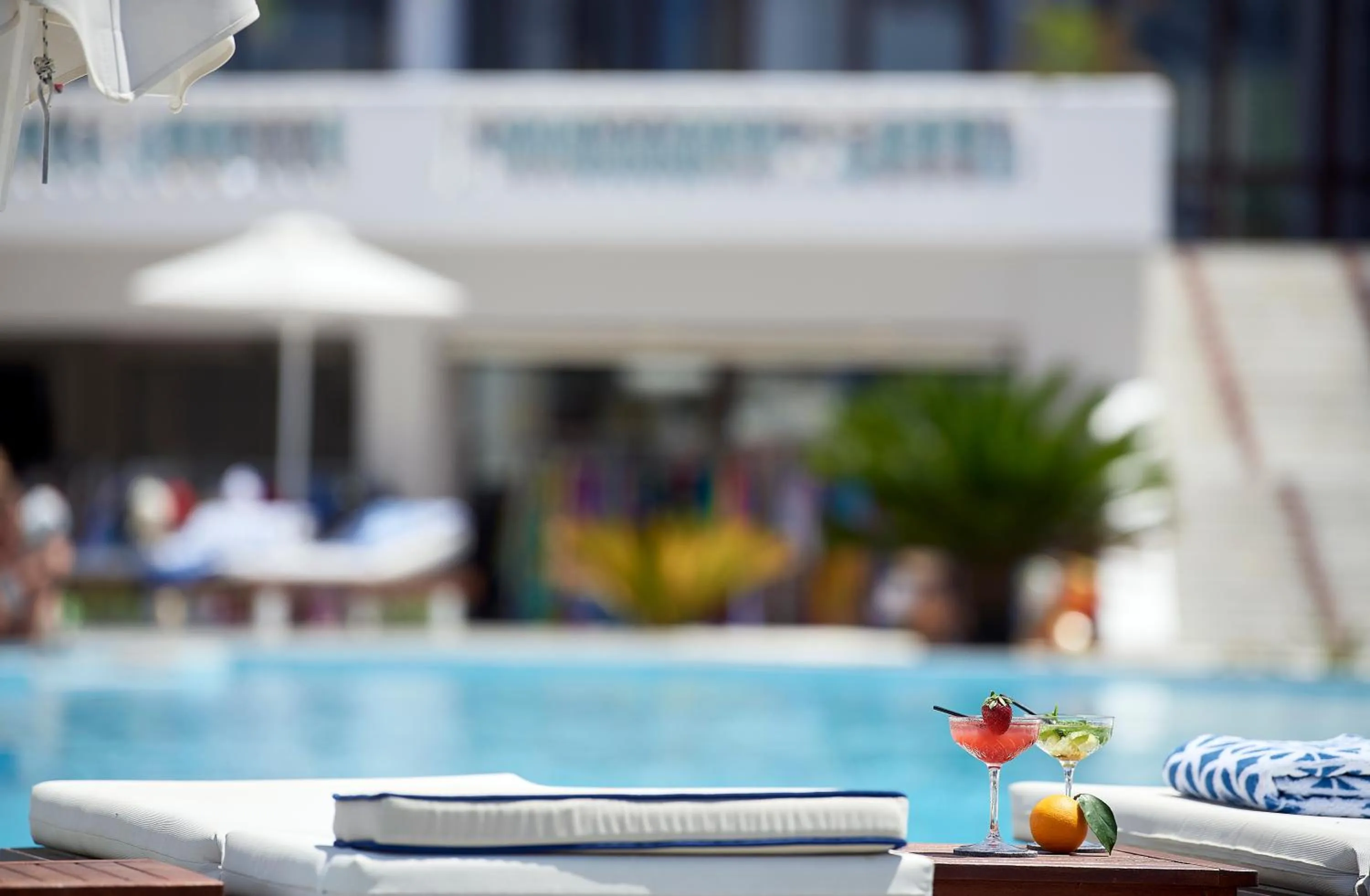 Swimming pool in Mythos Palace Resort & Spa