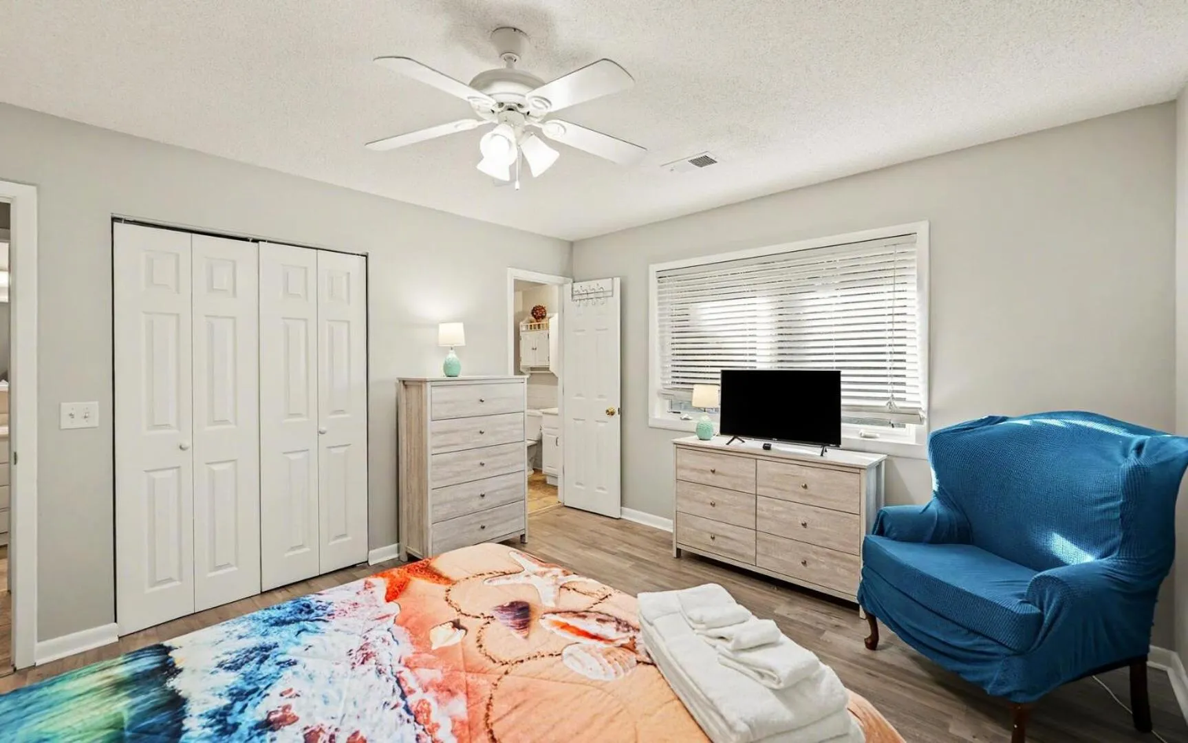 Bed in 844 Marsh Dunes