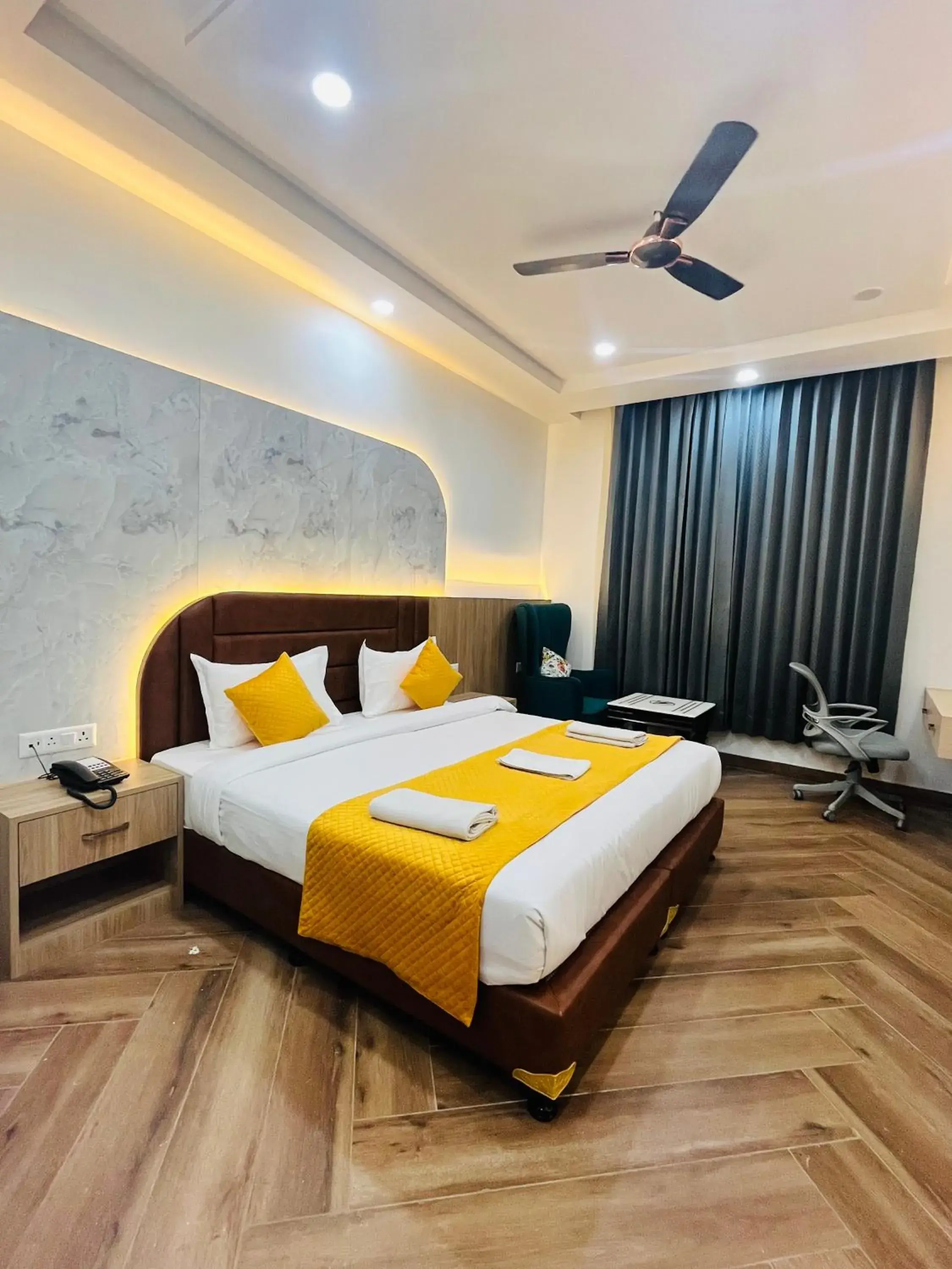 Superior Double Room in TrimHotel Shubharambh Ayodhya Superior Double Room in TrimHotel Shubharambh Ayodhya