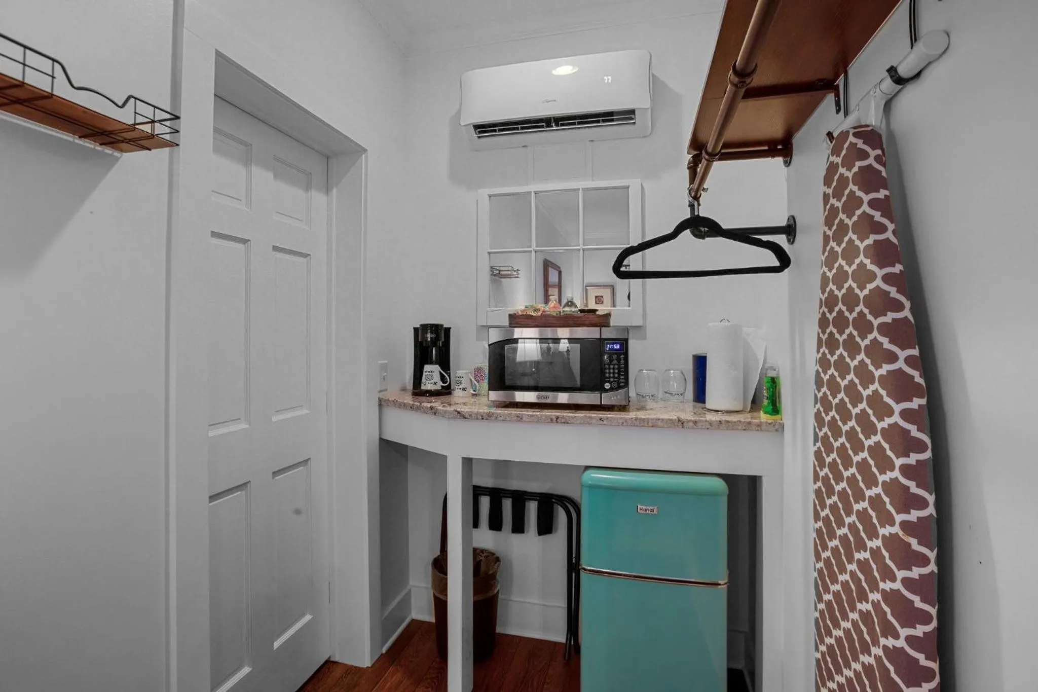 Kitchen or kitchenette in Little Inn on Main