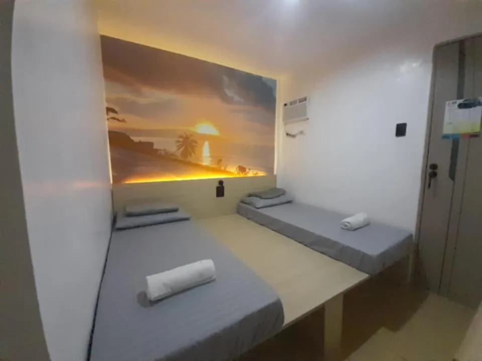 Bed in Happy Island Inn