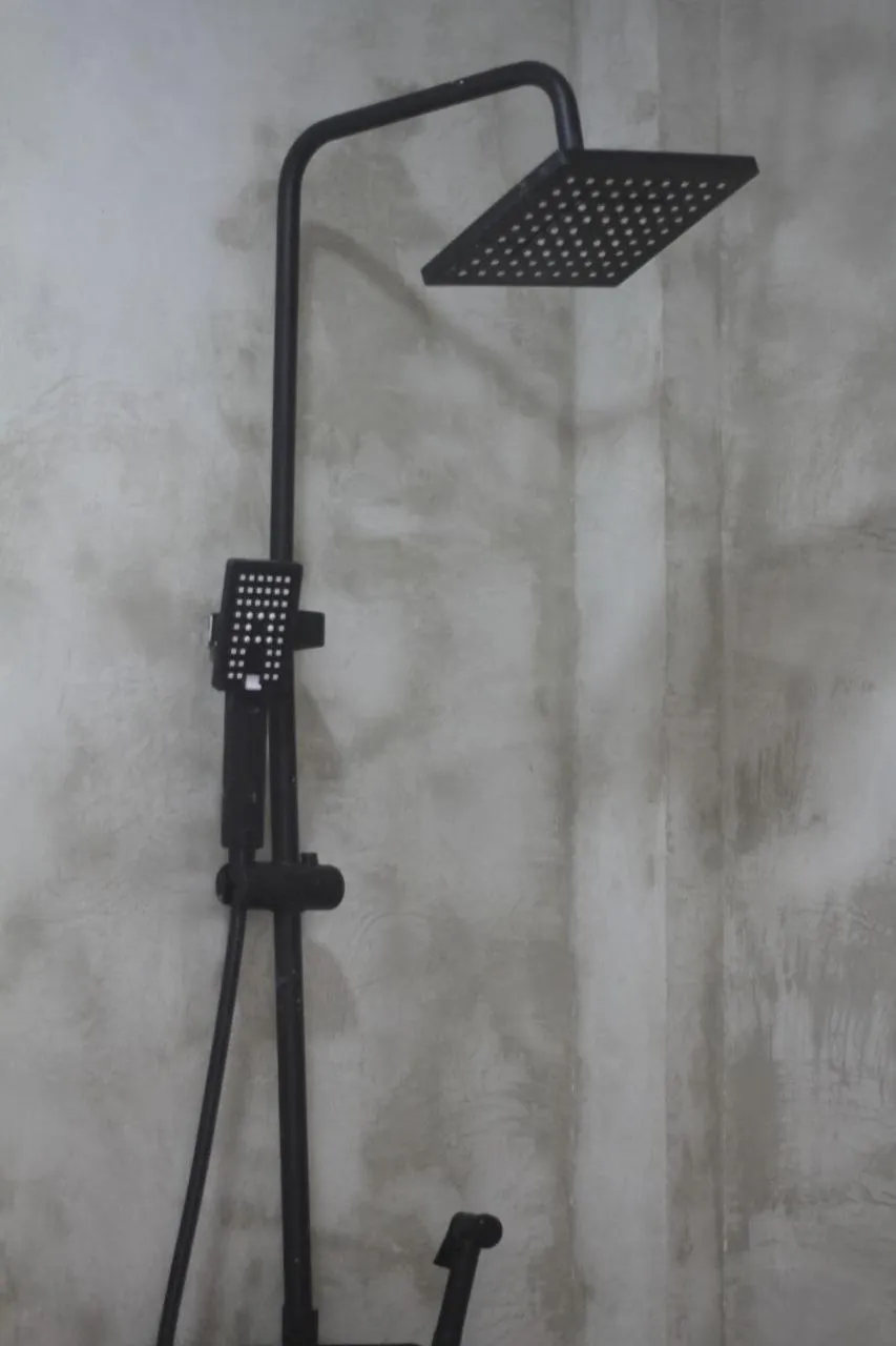 Shower in Happy Island Inn