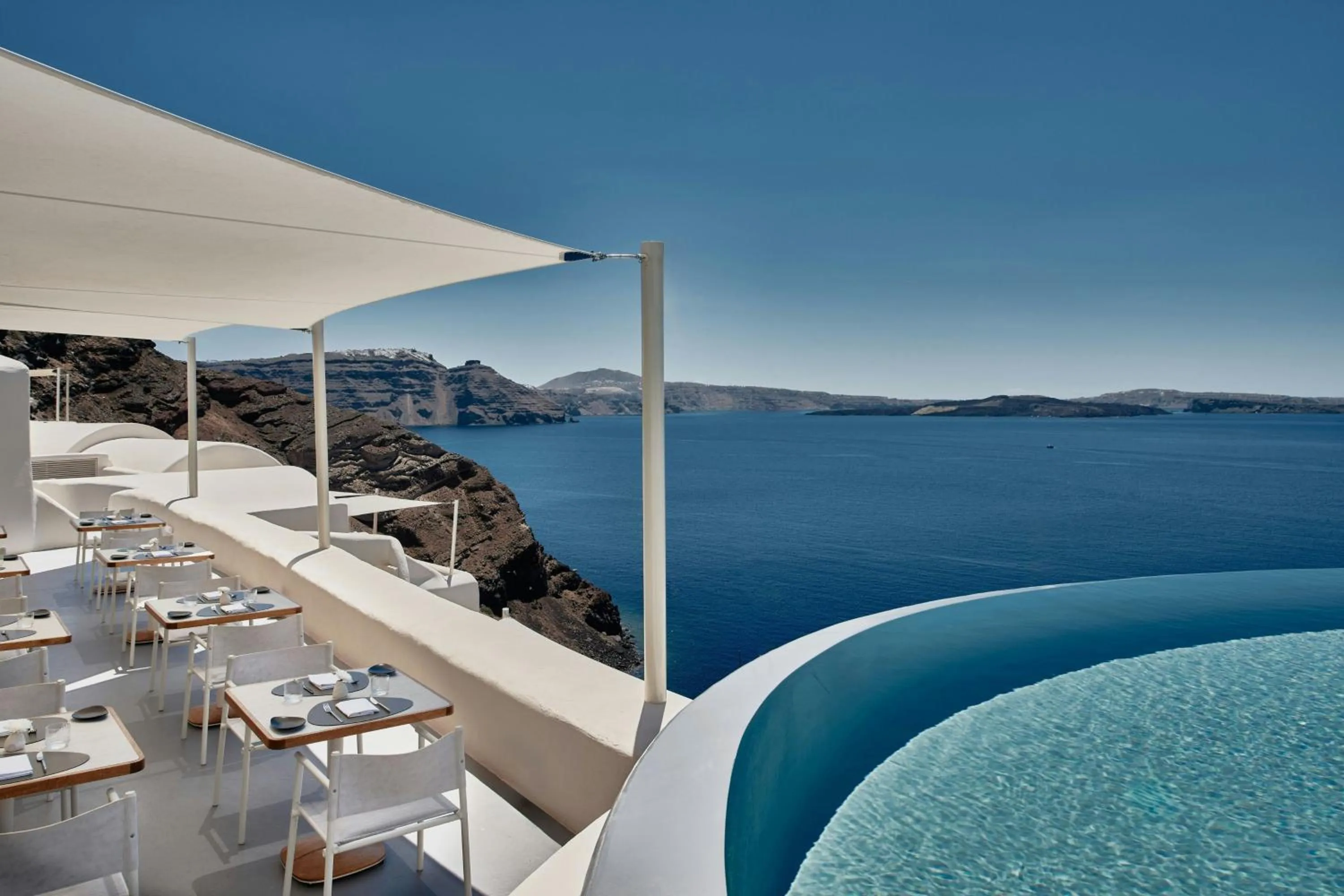 Restaurant/places to eat in Mystique, a Luxury Collection Hotel, Santorini