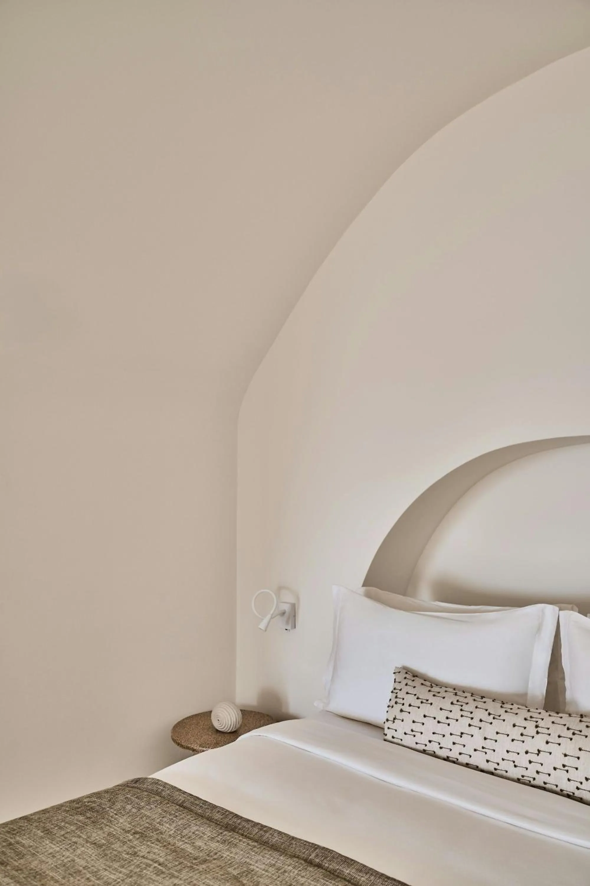 Photo of the whole room, Bed in Mystique, a Luxury Collection Hotel, Santorini