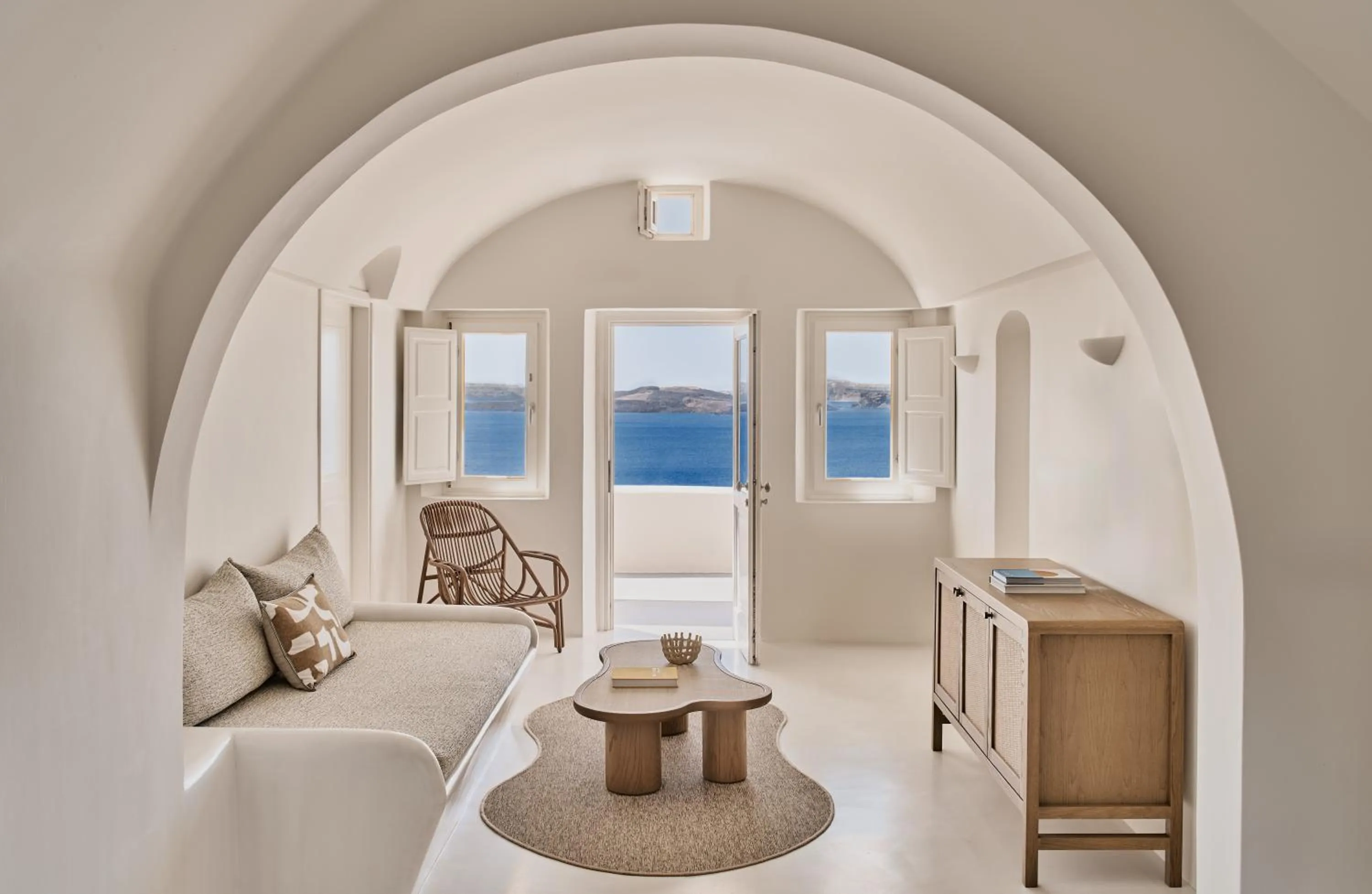 Living room in Mystique, a Luxury Collection Hotel, Santorini