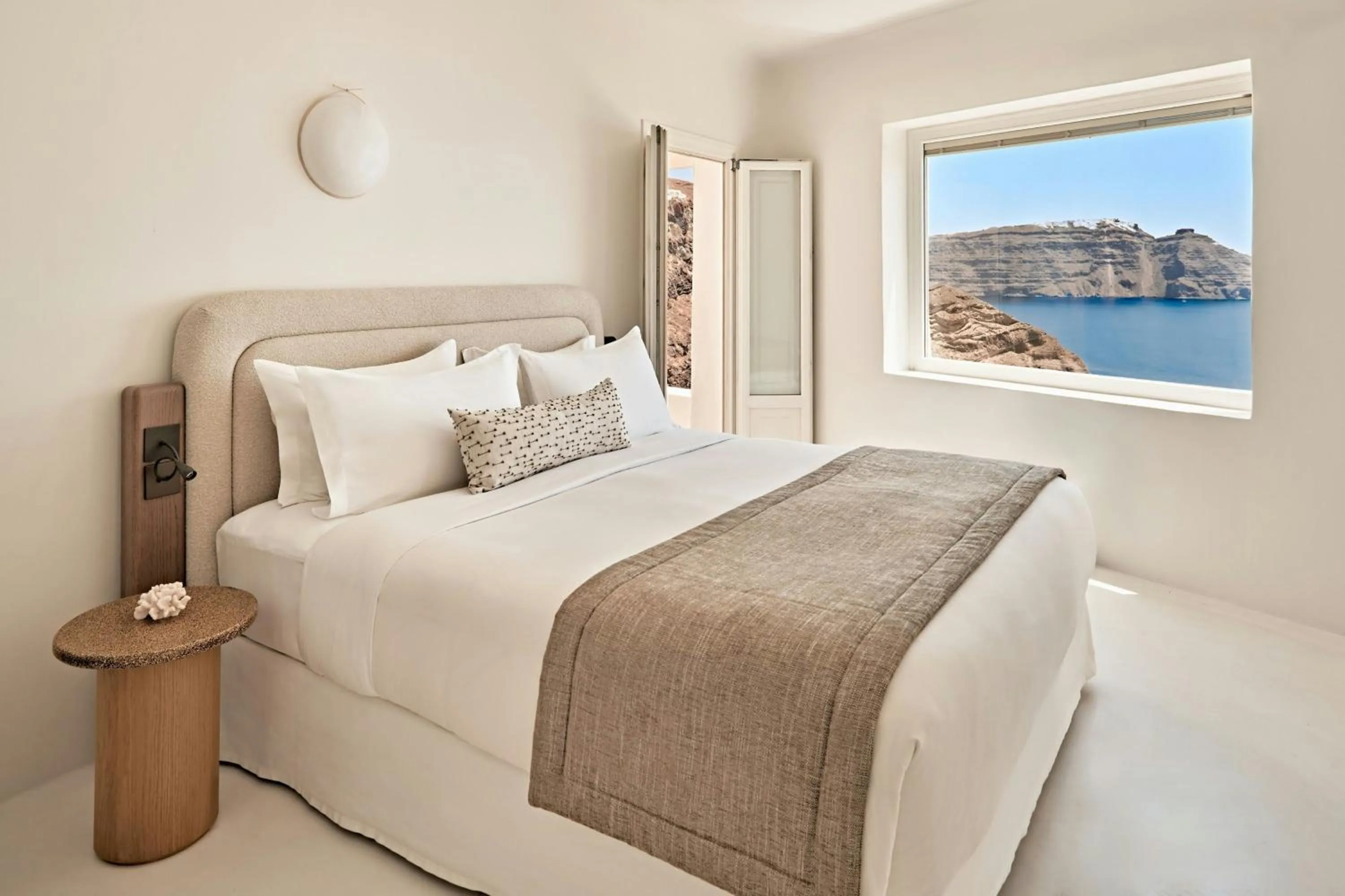 Other, Bed in Mystique, a Luxury Collection Hotel, Santorini