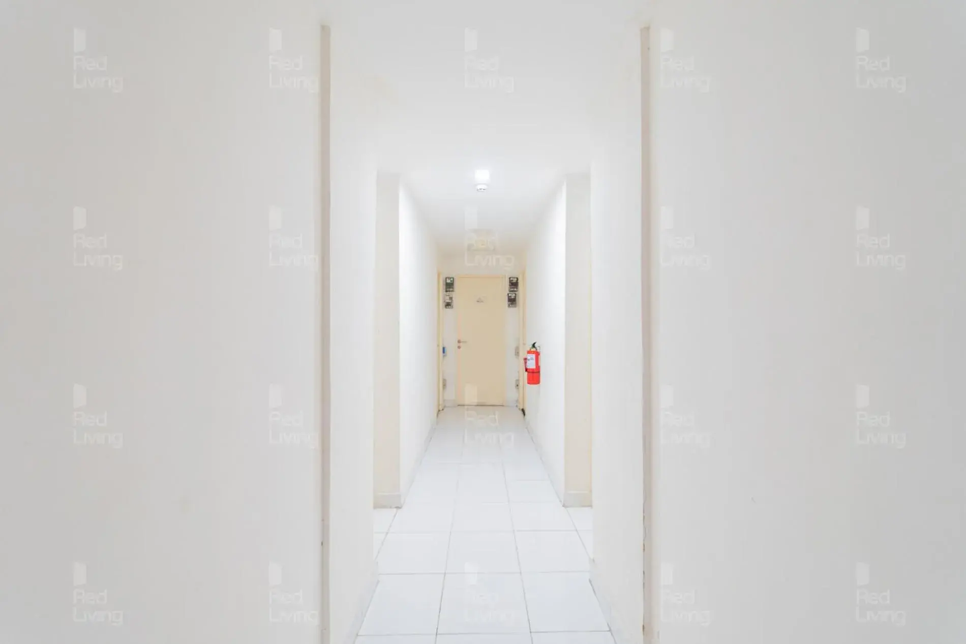 Floor plan in RedLiving Apartemen Aeropolis - Ivan Tower AR1 Floor plan in RedLiving Apartemen Aeropolis - Ivan Tower AR1