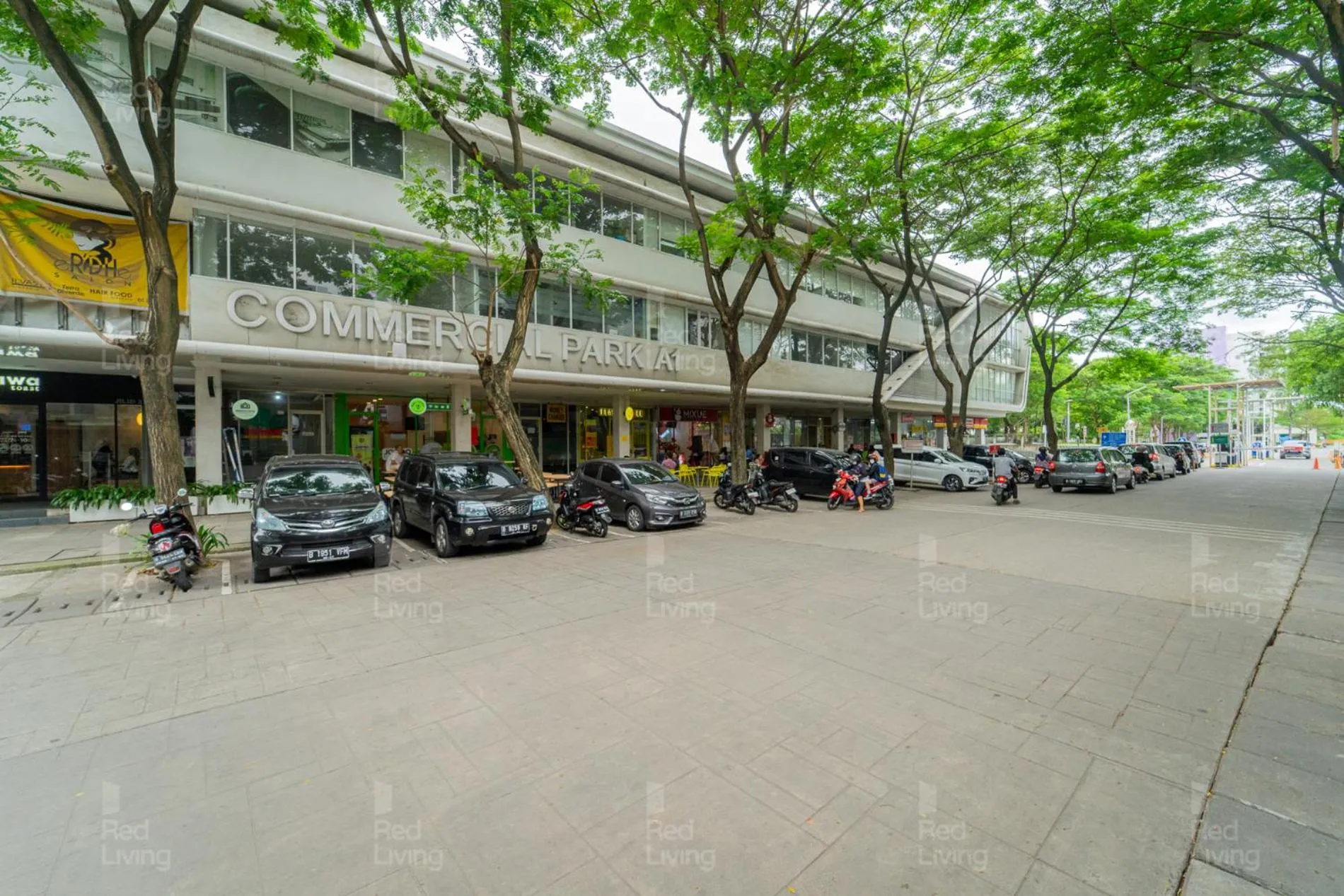 Property building in RedLiving Apartemen Aeropolis - Ivan Tower AR1