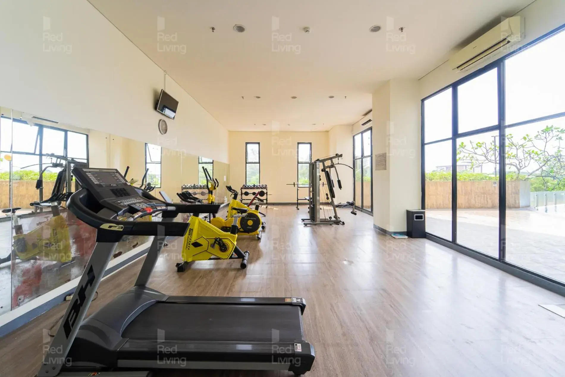 Fitness centre/facilities in RedLiving Apartemen Serpong Green View - Nawawih Room Tower B Fitness centre/facilities in RedLiving Apartemen Serpong Green View - Nawawih Room Tower B