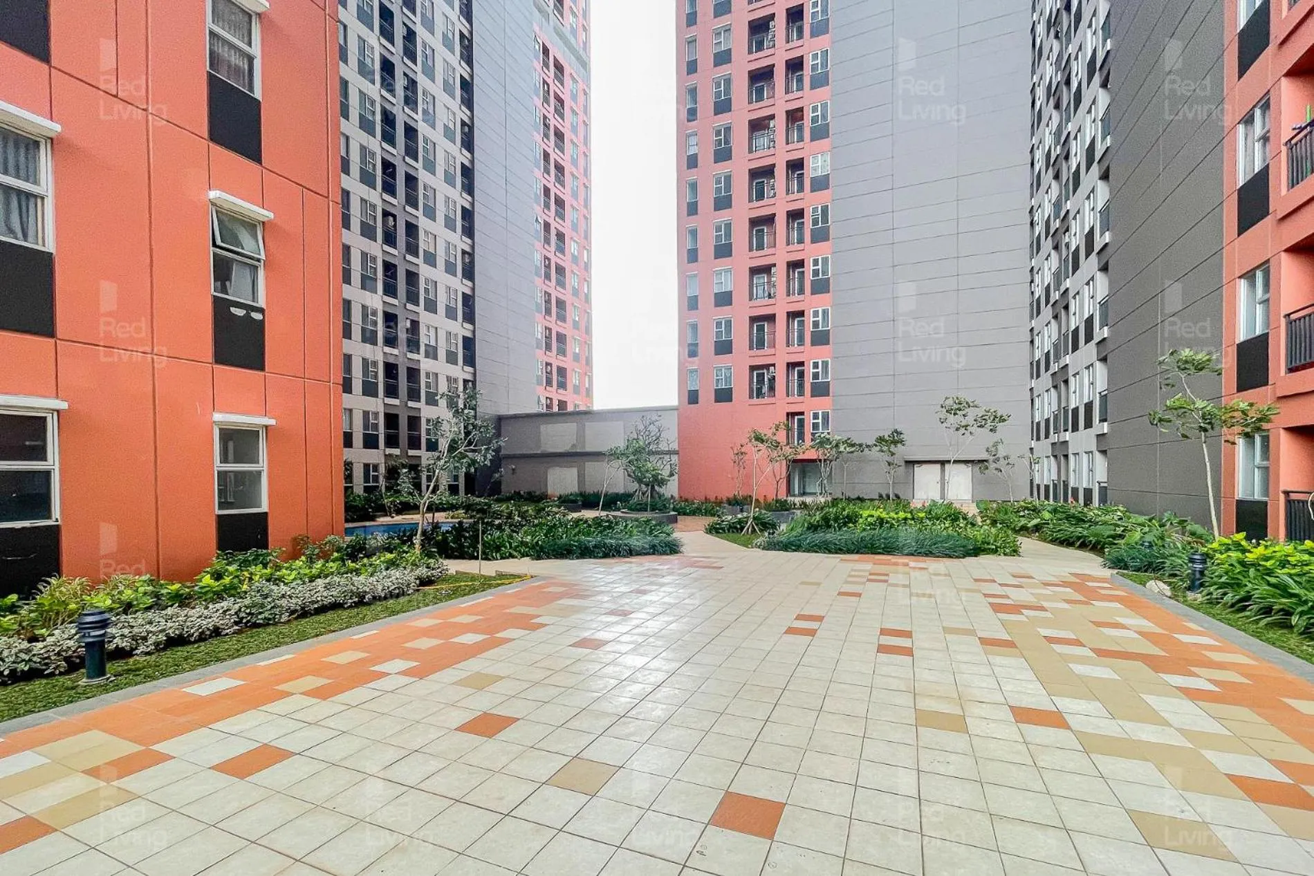 Property building in RedLiving Apartemen Transpark Juanda - F88 Tower Jade