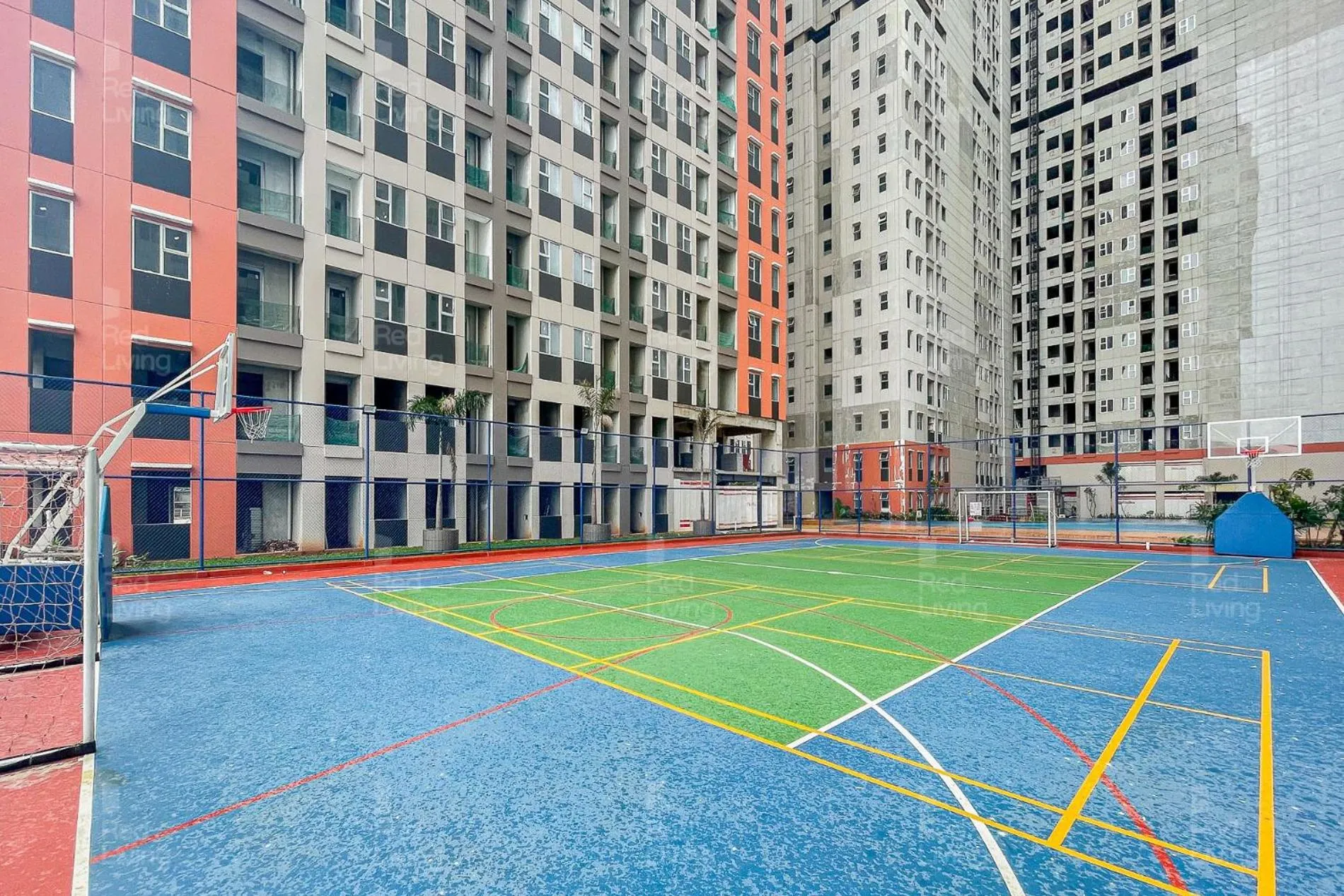 Property building in RedLiving Apartemen Transpark Juanda - F88 Tower Jade