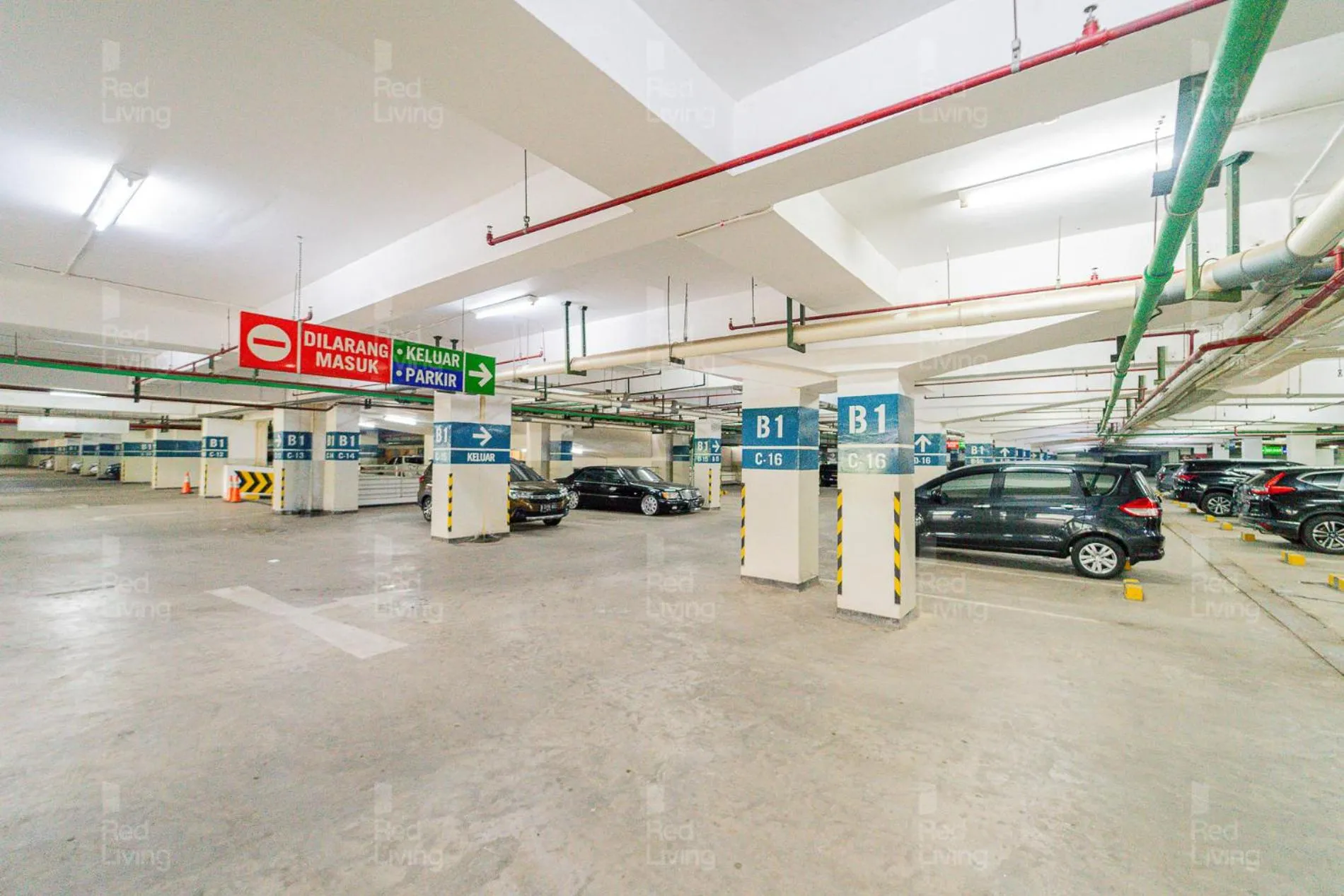 Parking in RedLiving Apartemen Transpark Juanda - F88 Tower Jade