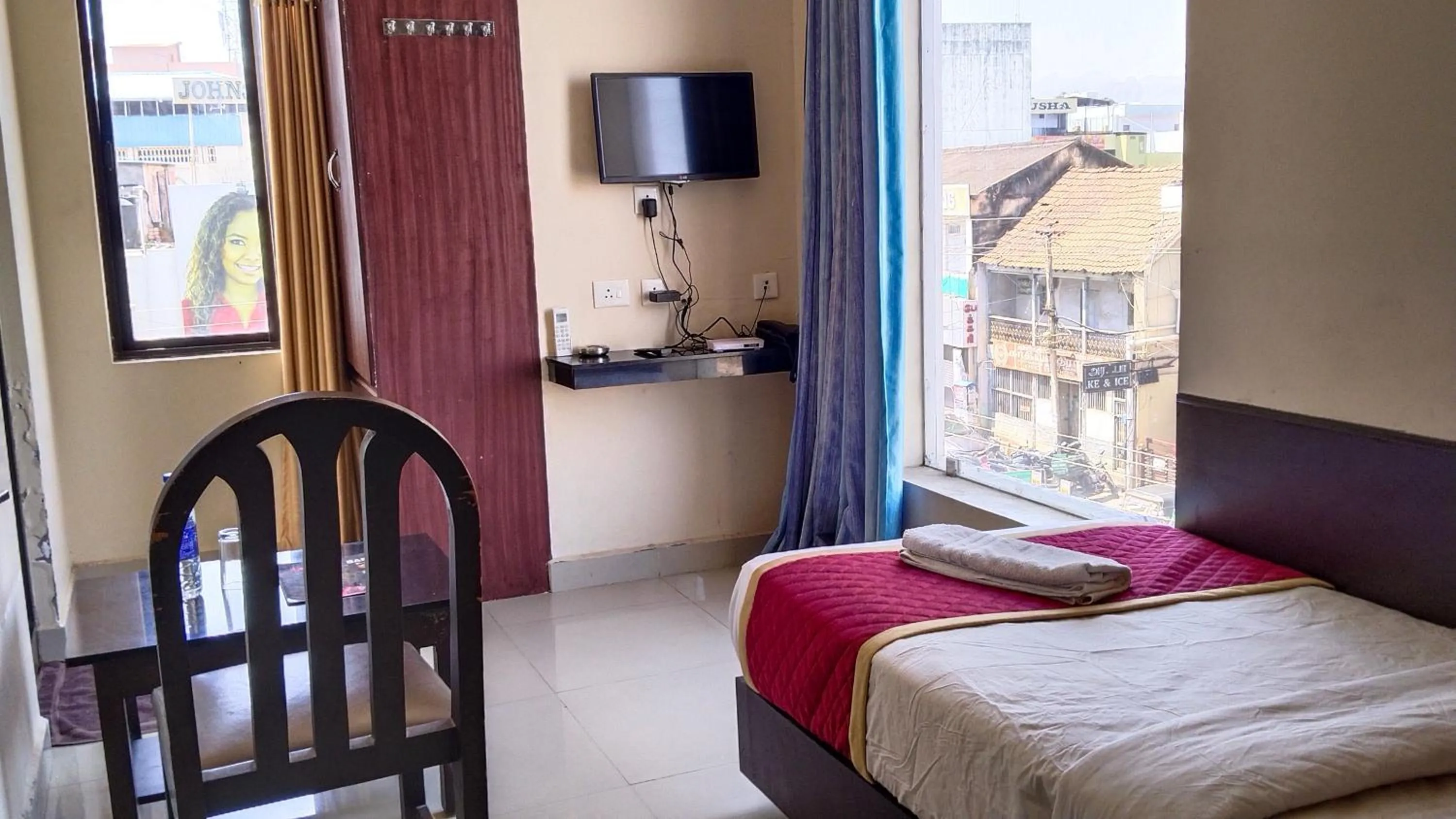 Bedroom, Bed in HOTEL PIONEER PARADISE