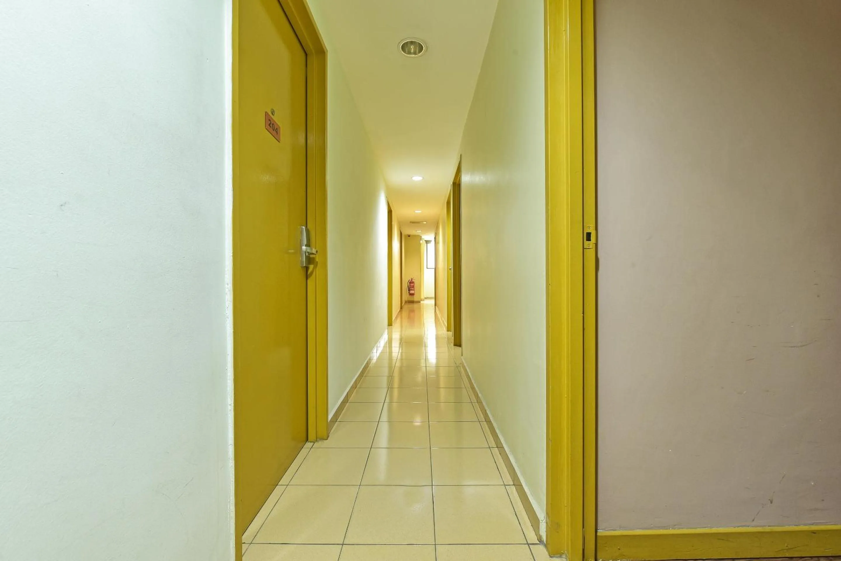 Lobby or reception in OYO 90732 New Hotel 33