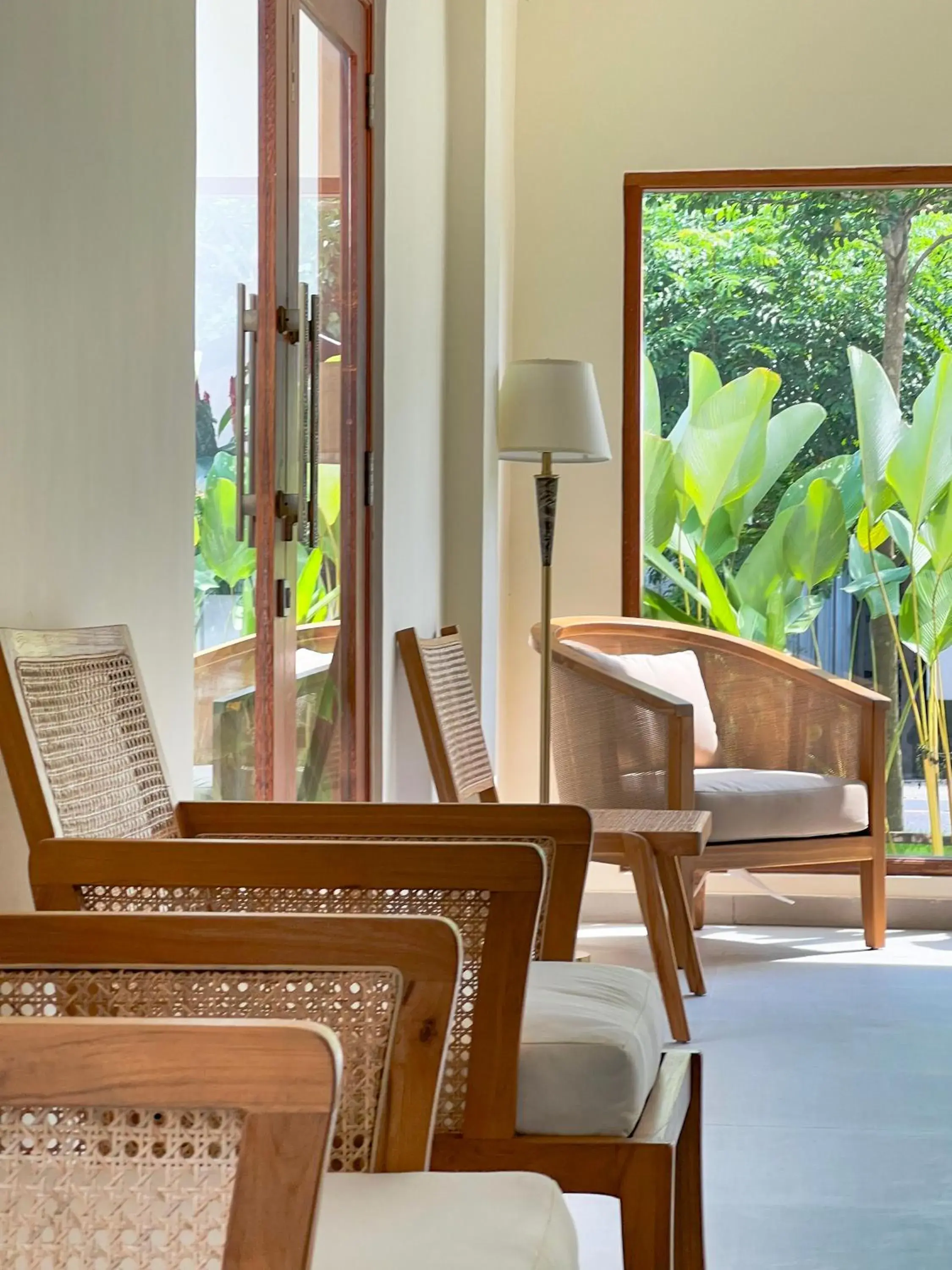 Lobby or reception in Roots Hotel Senggigi Lobby or reception in Roots Hotel Senggigi