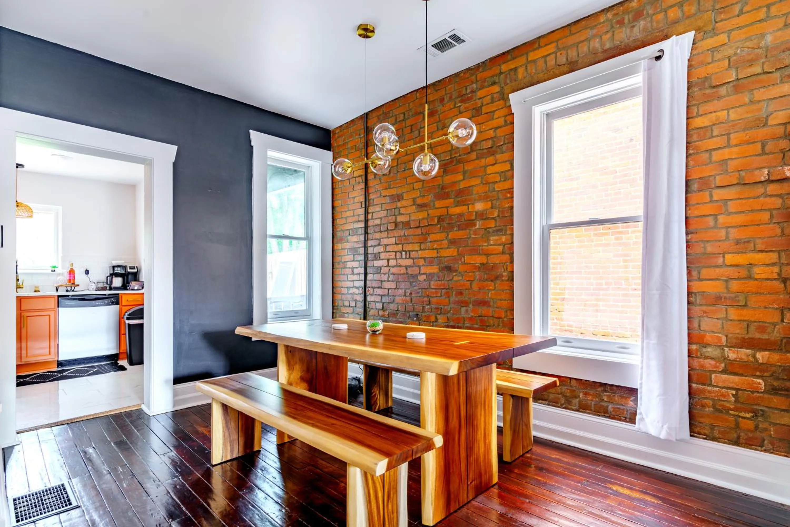 Kitchen or kitchenette in Jungle House Urban Lofts - Short North & Convention Center