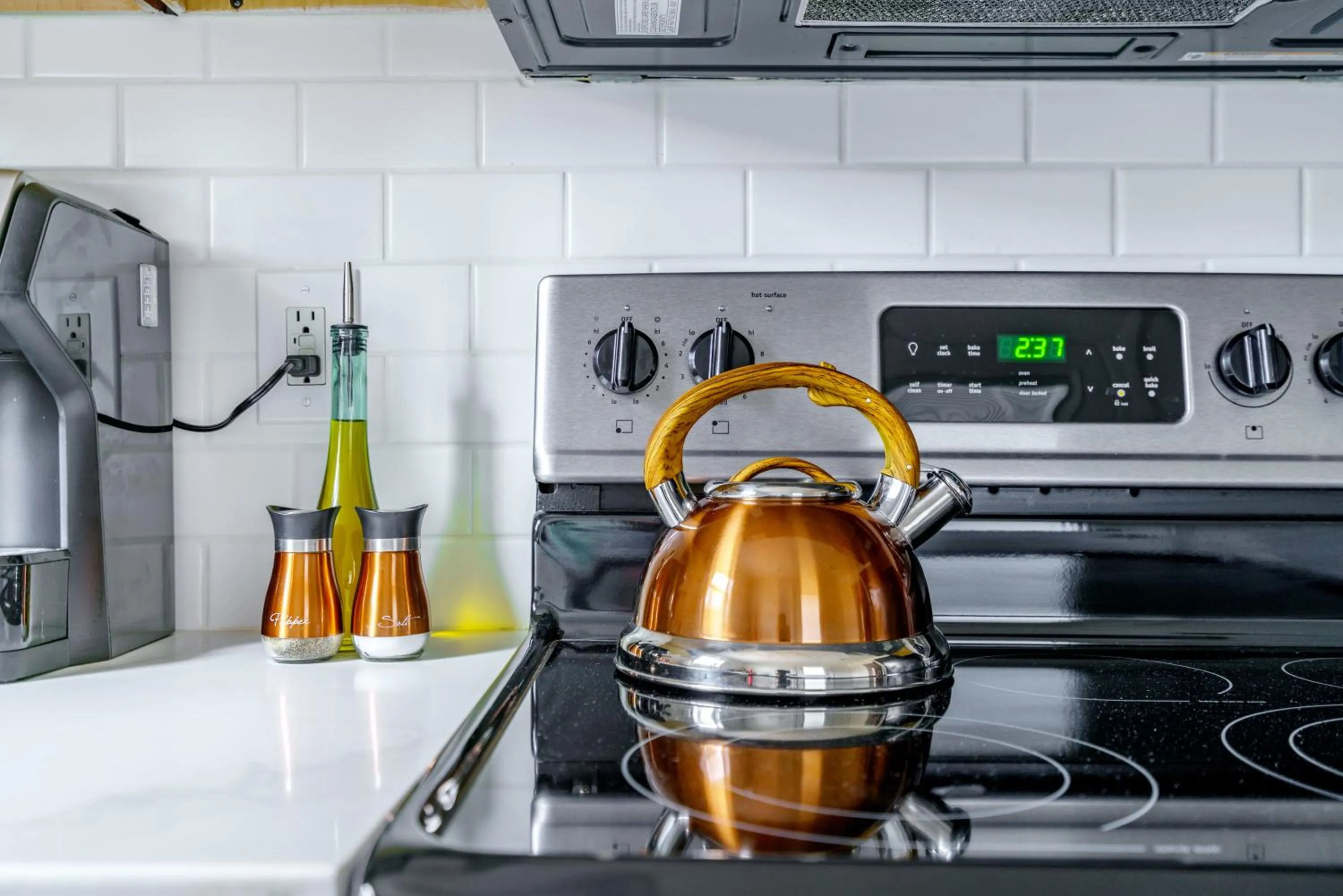 Coffee/tea facilities in Jungle House Urban Lofts - Short North & Convention Center