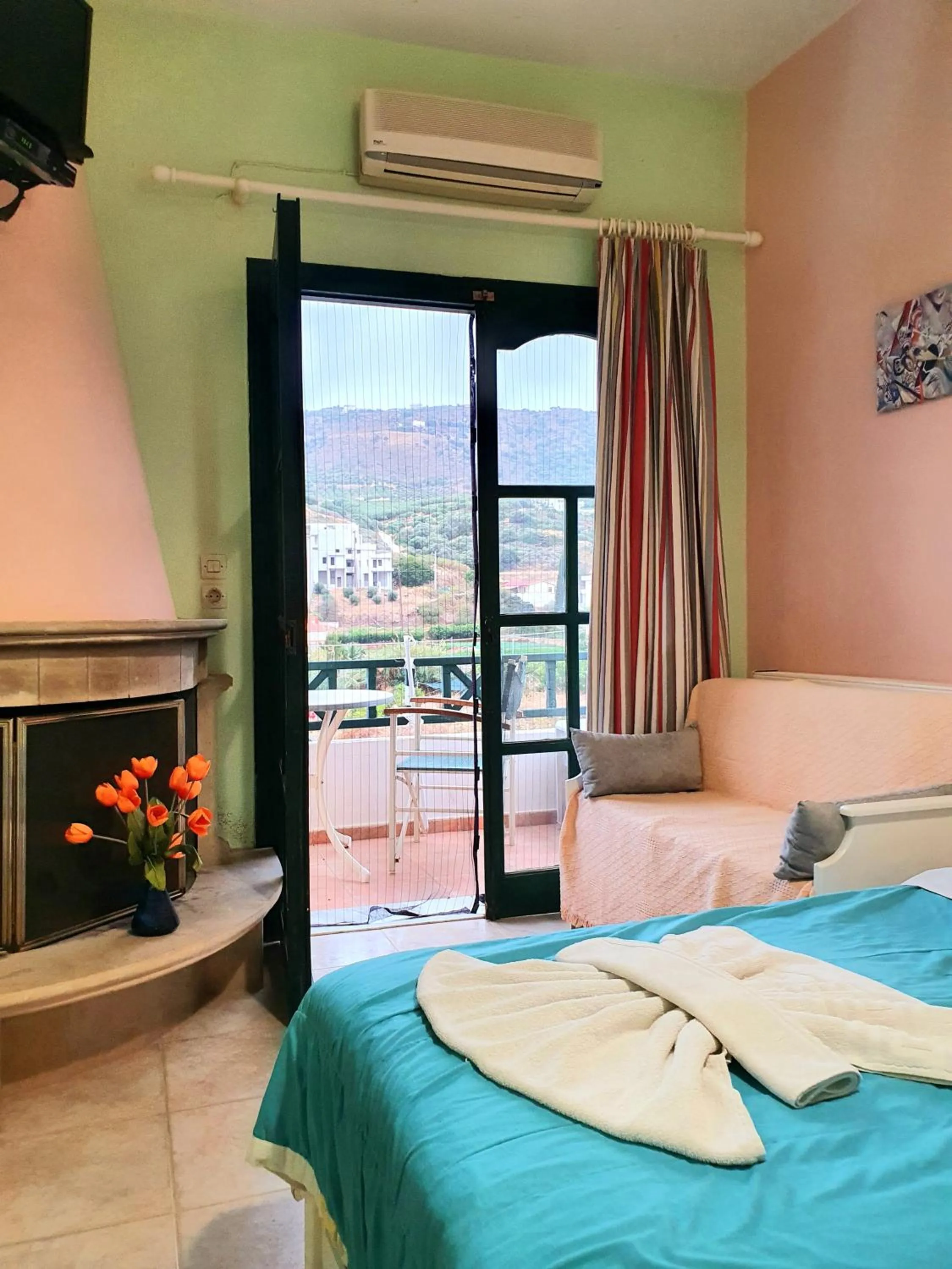 Bedroom in Dioskouroi Apts