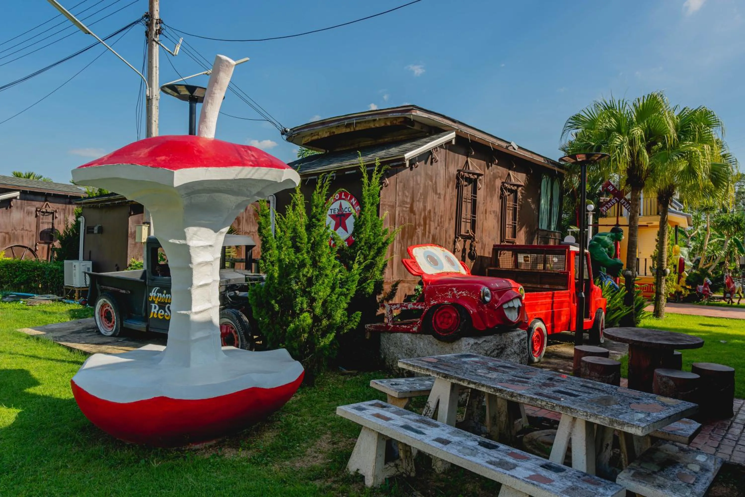 Property building in Apinya Resort Bangsarey